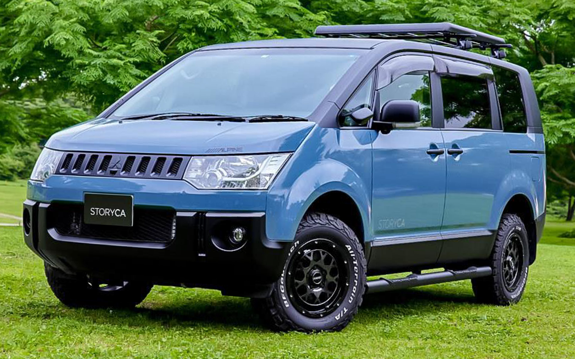 ファミリーキャンプ：三菱自動車「デリカD：5」