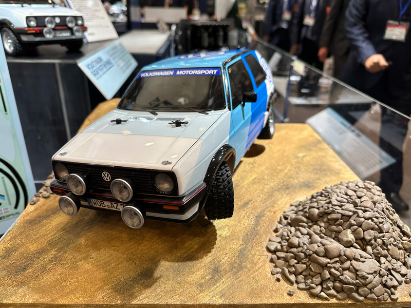 静岡ホビーショー、WRCマシン「GRヤリス」がタミヤブースに登場 1/10の