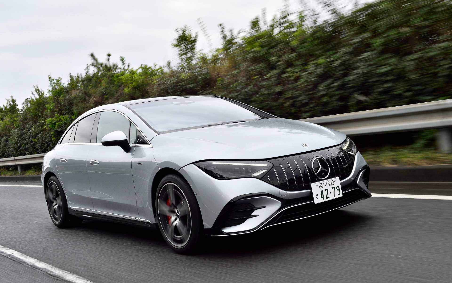 スポーツバージョン「メルセデス AMG EQE 53 4MATIC＋」に試乗