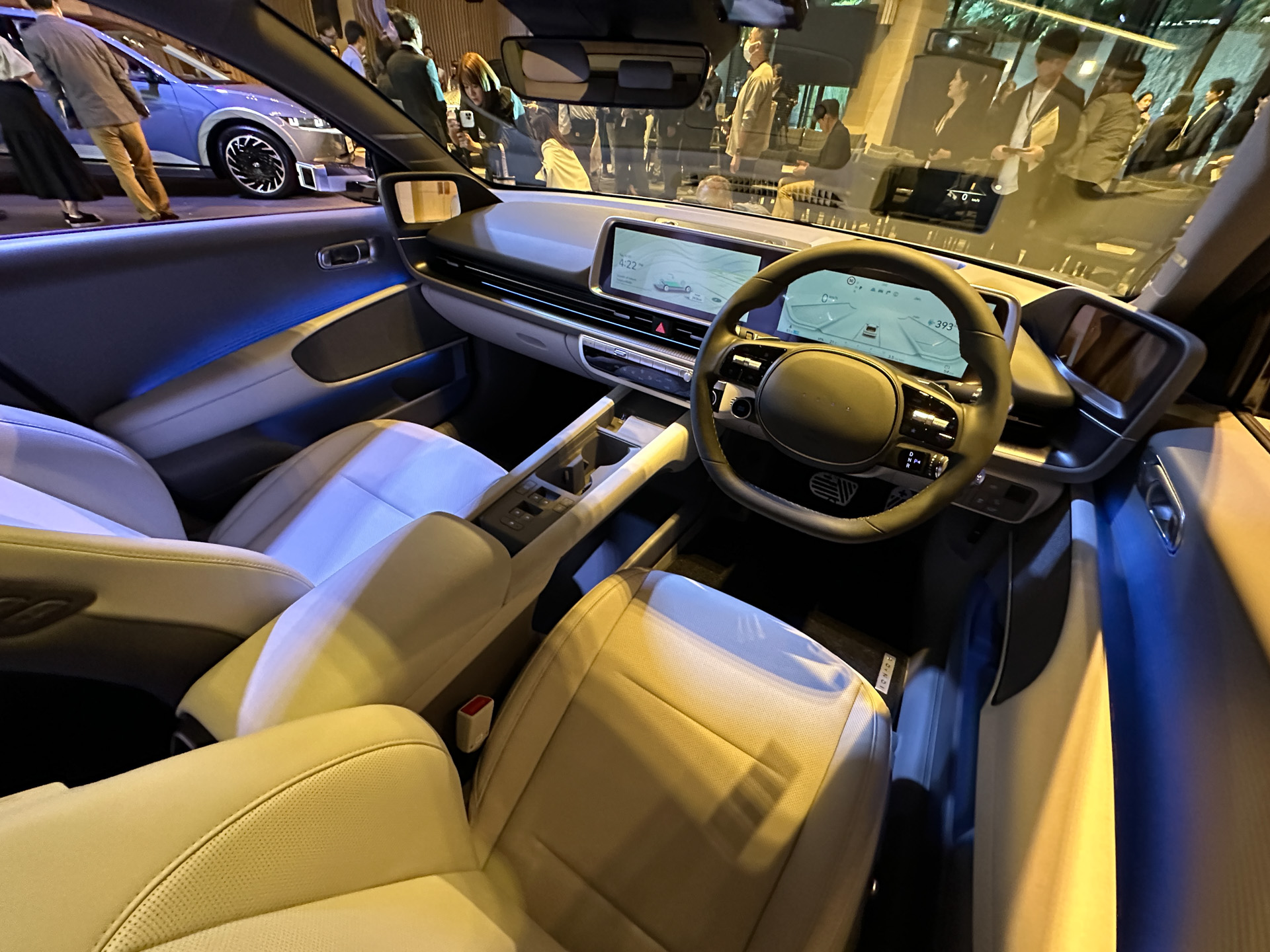 マーケティング用に日本導入する新型EV「アイオニック 6」