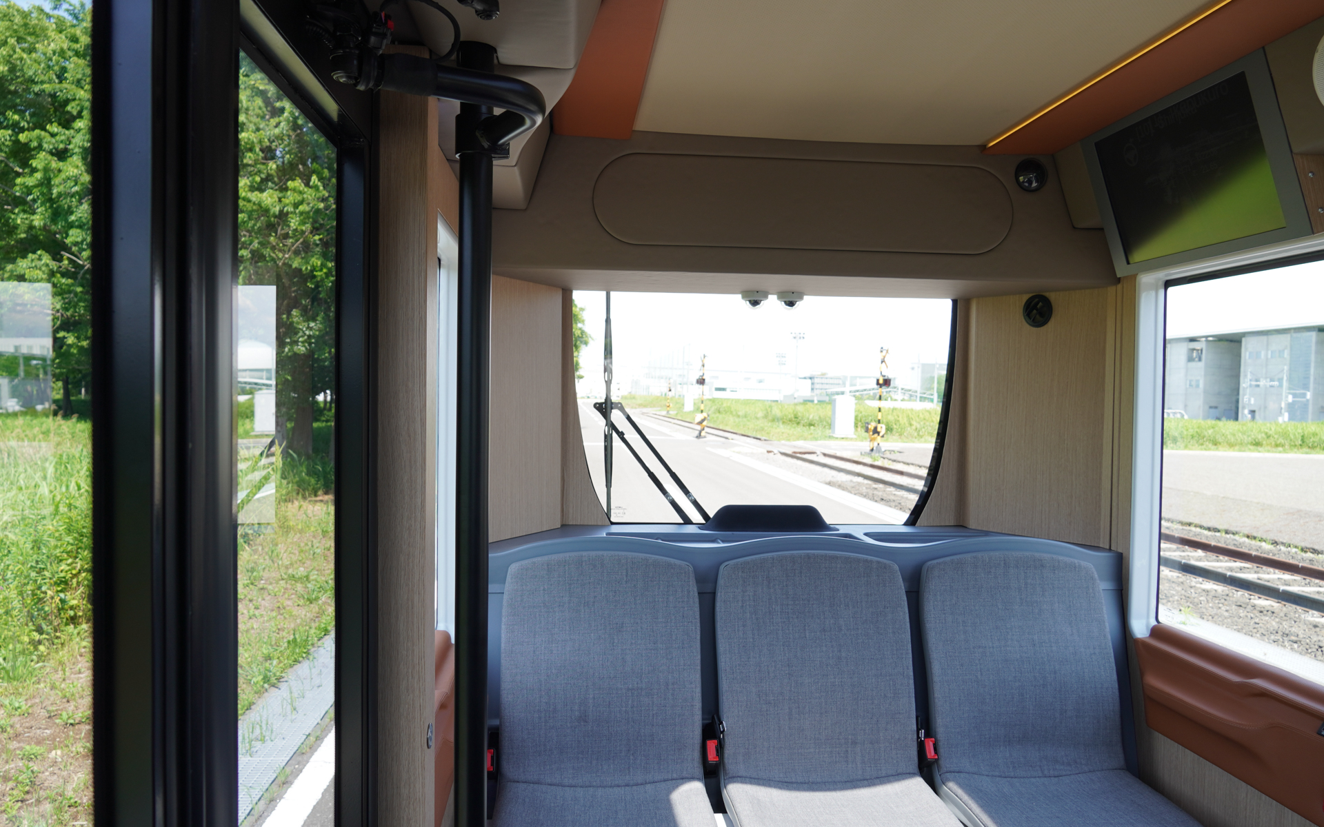 走行中に前方を臨む