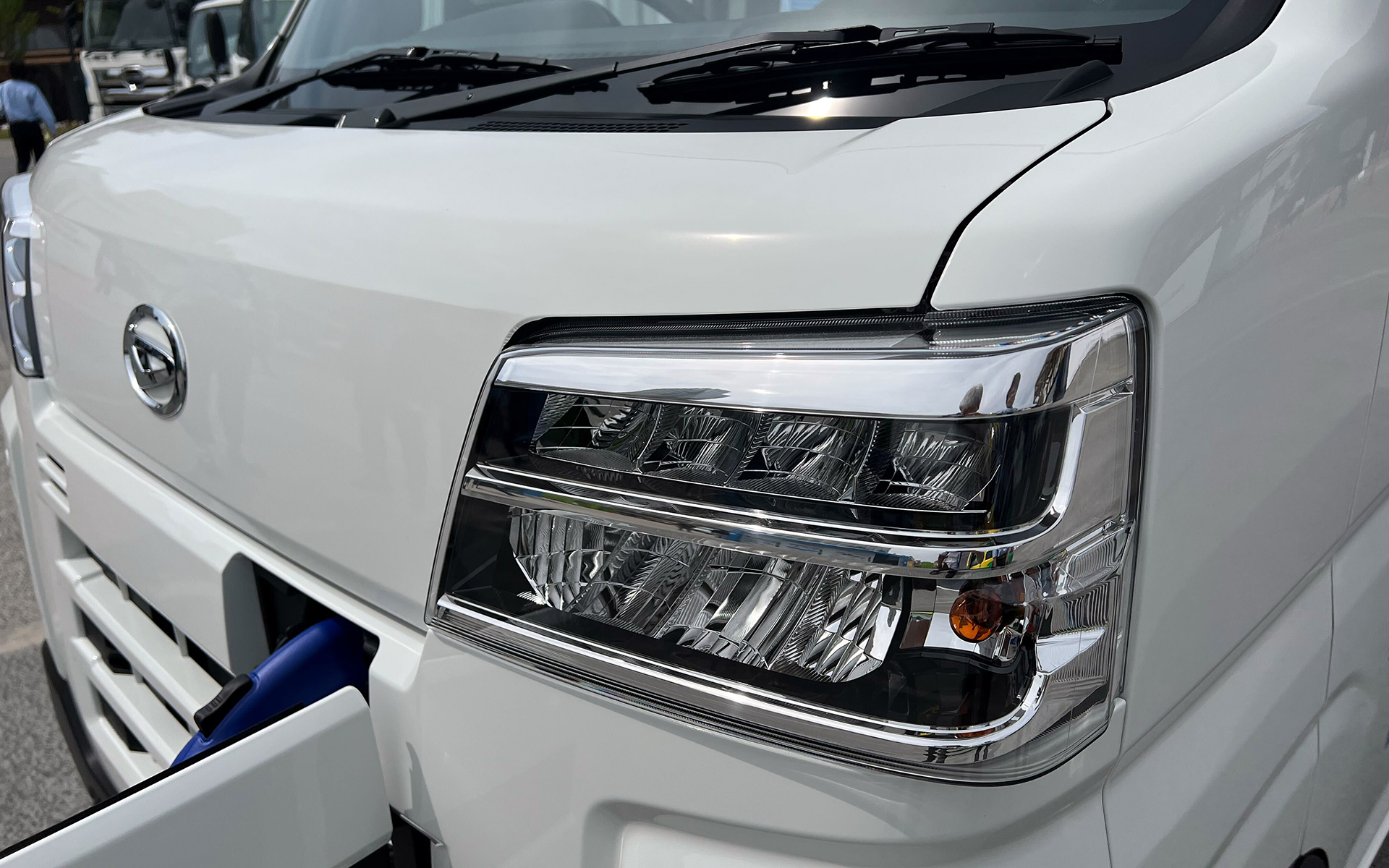 充電ポートはフロントに