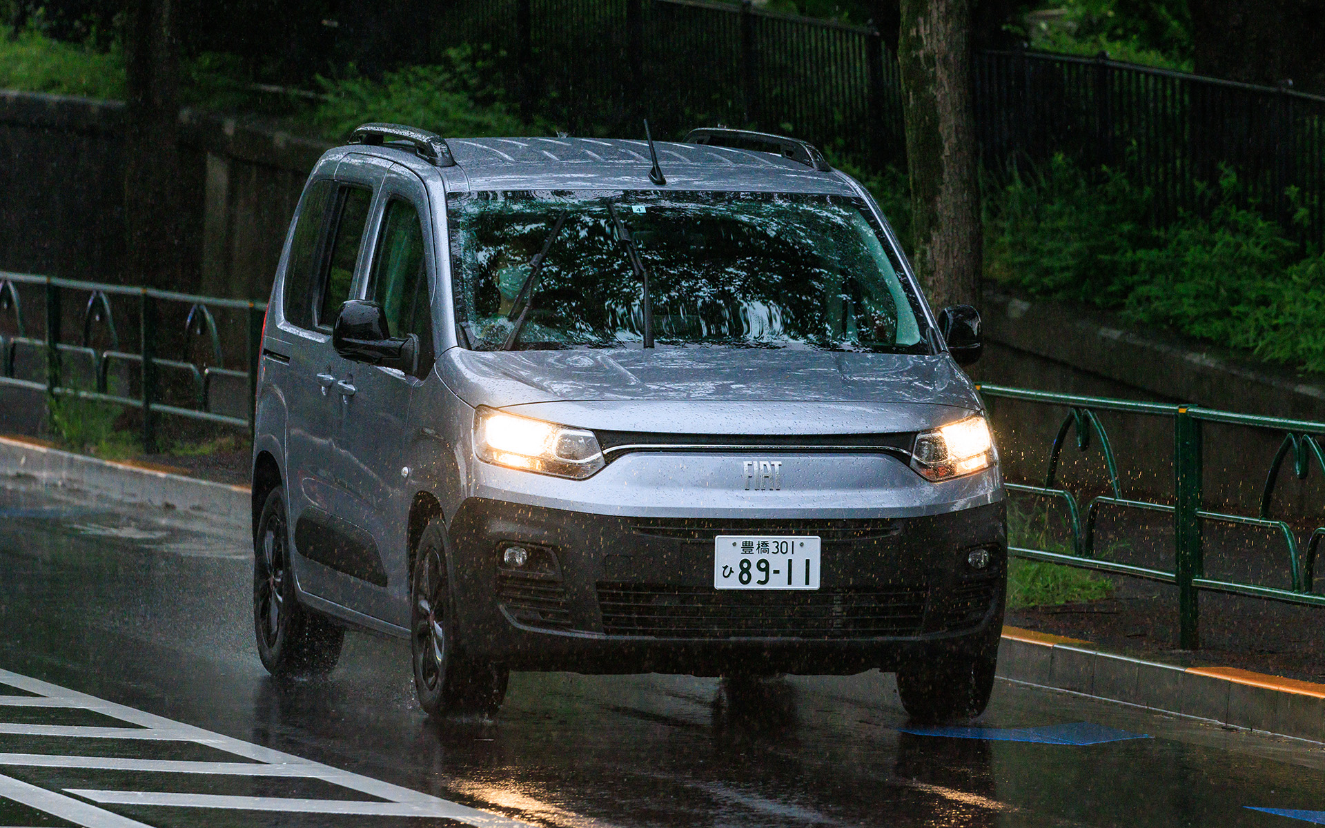 フィアットの新型ミニバン「ドブロ」