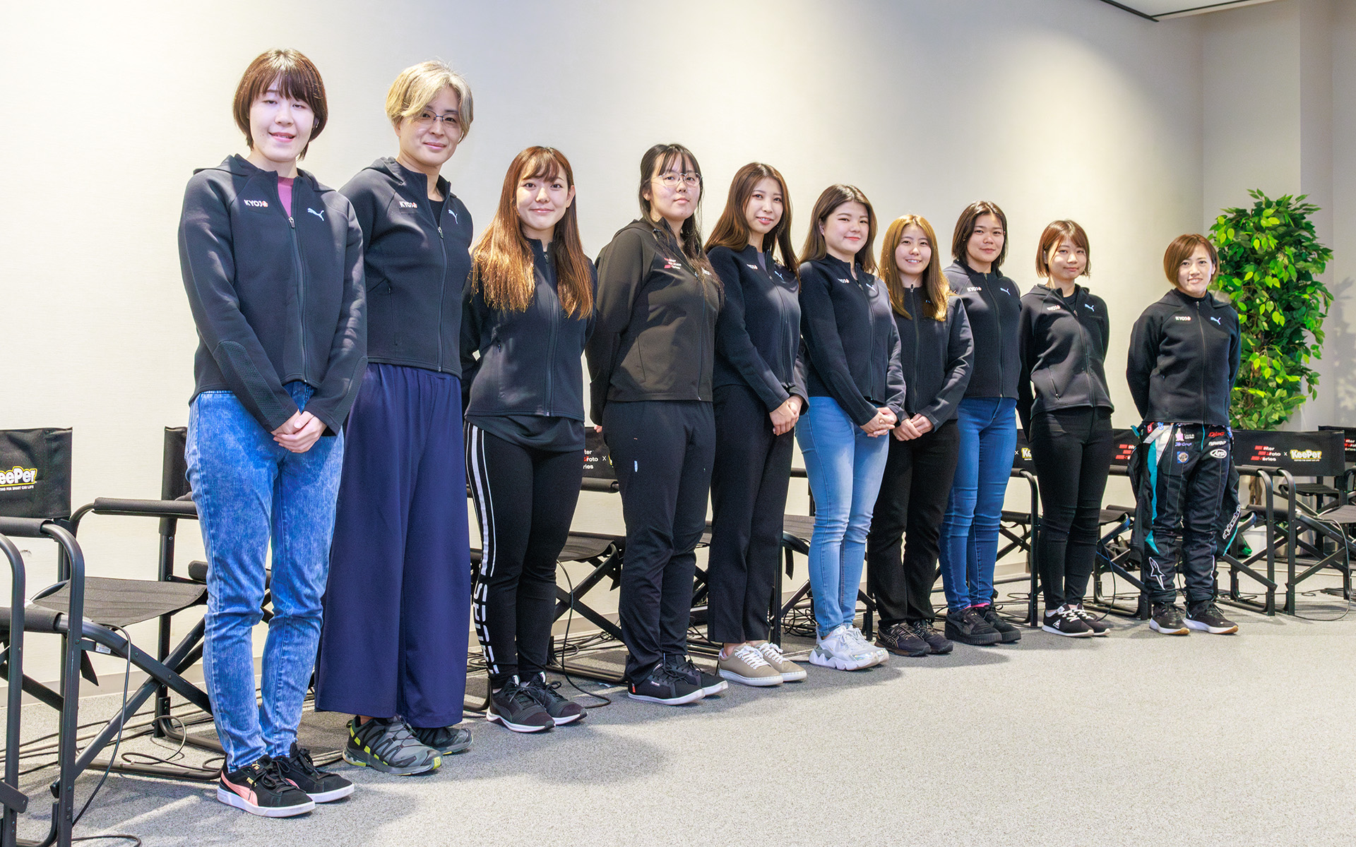 古参から新参まで、開幕戦には22名がエントリーした