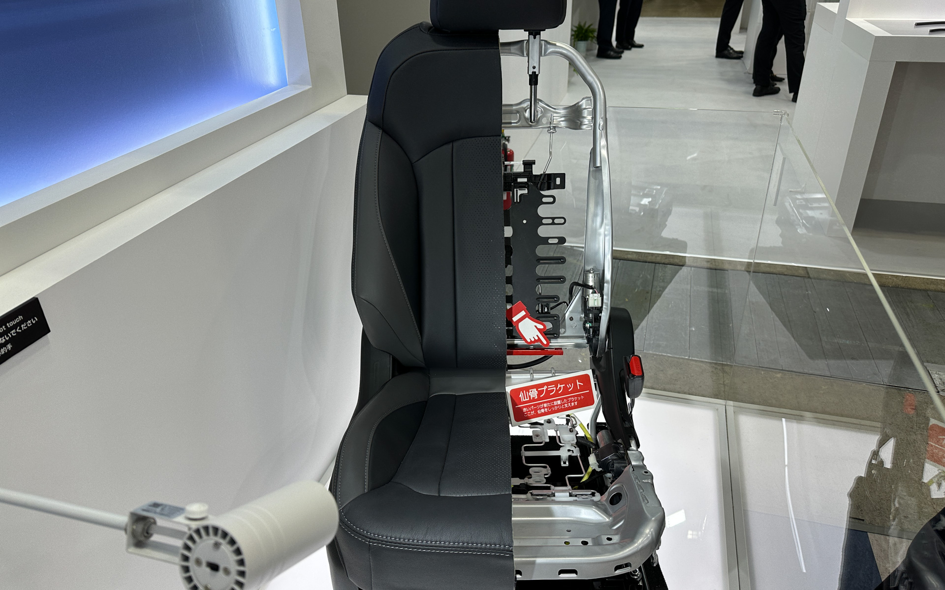 新型「クロストレック」に採用された新開発フロントシート