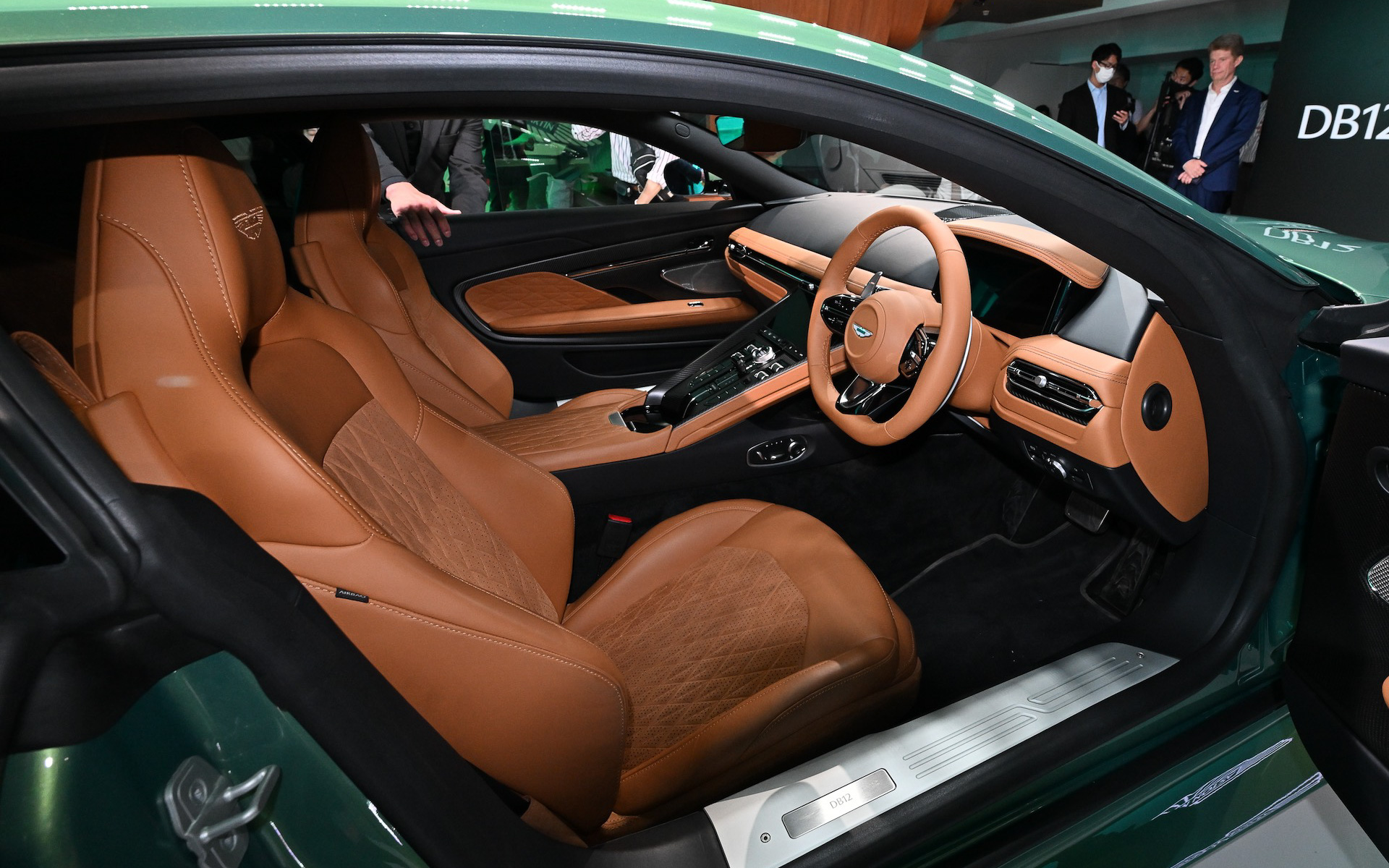 DB12のインテリア