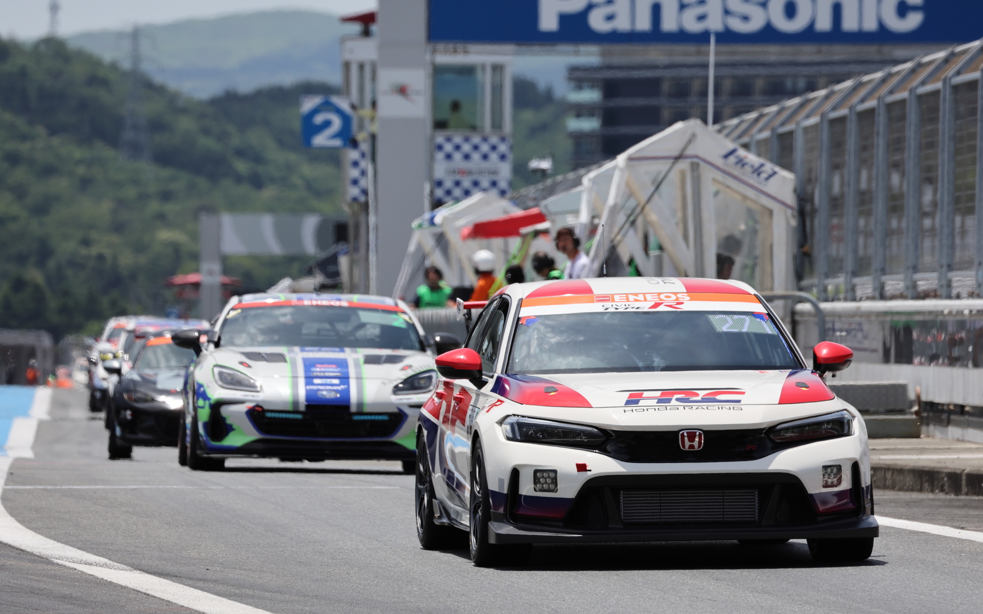 HRCがワークス参戦のために投入する「CIVIC TYPE R CNF-R」