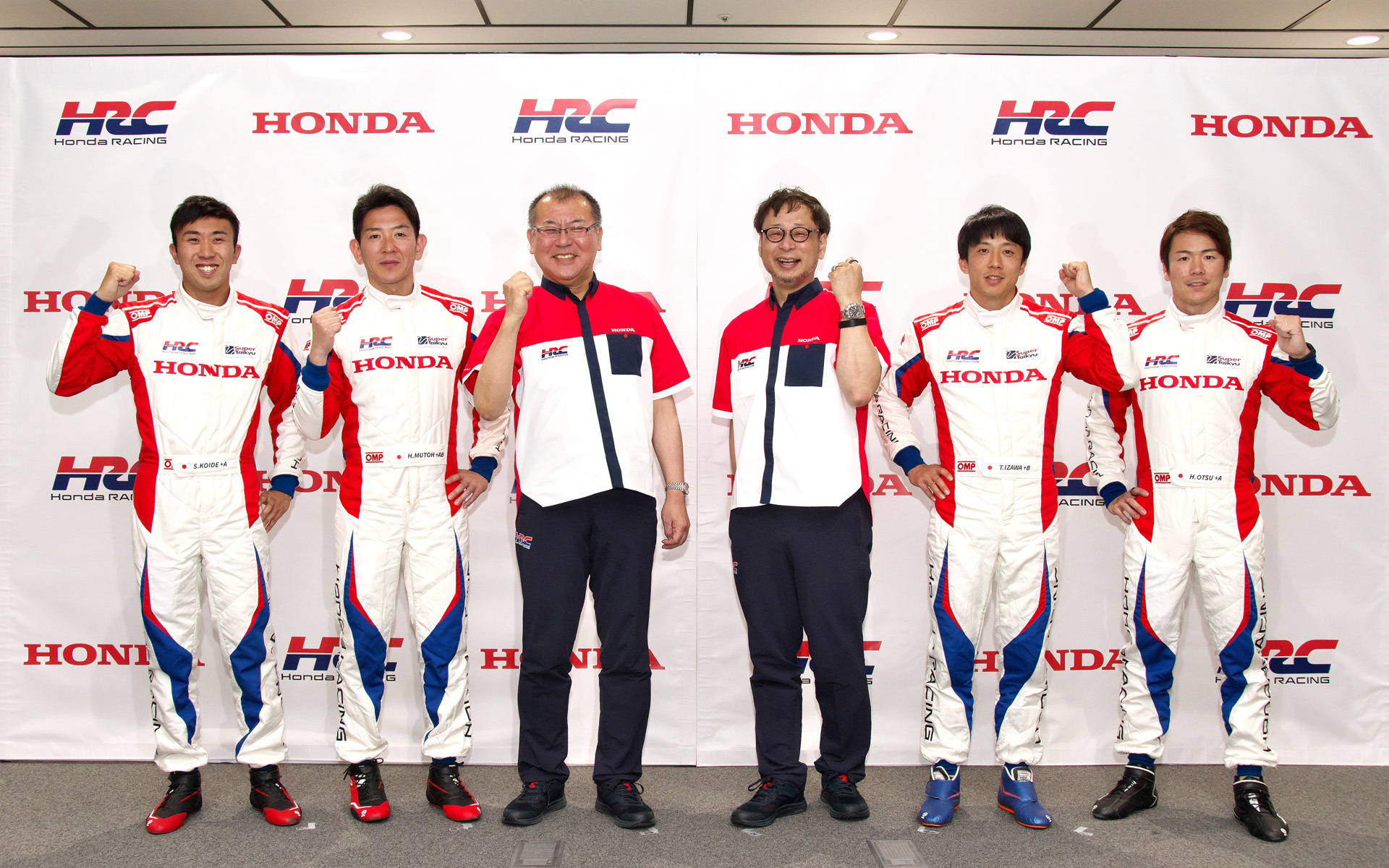 富士スピードウェイで会見を実施