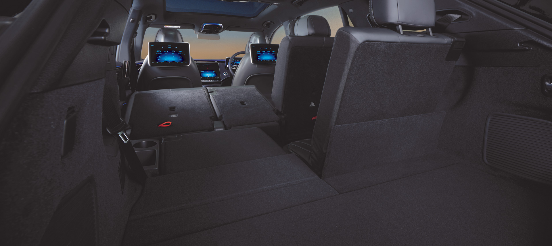 EQS 450 4MATIC SUVのインテリア
