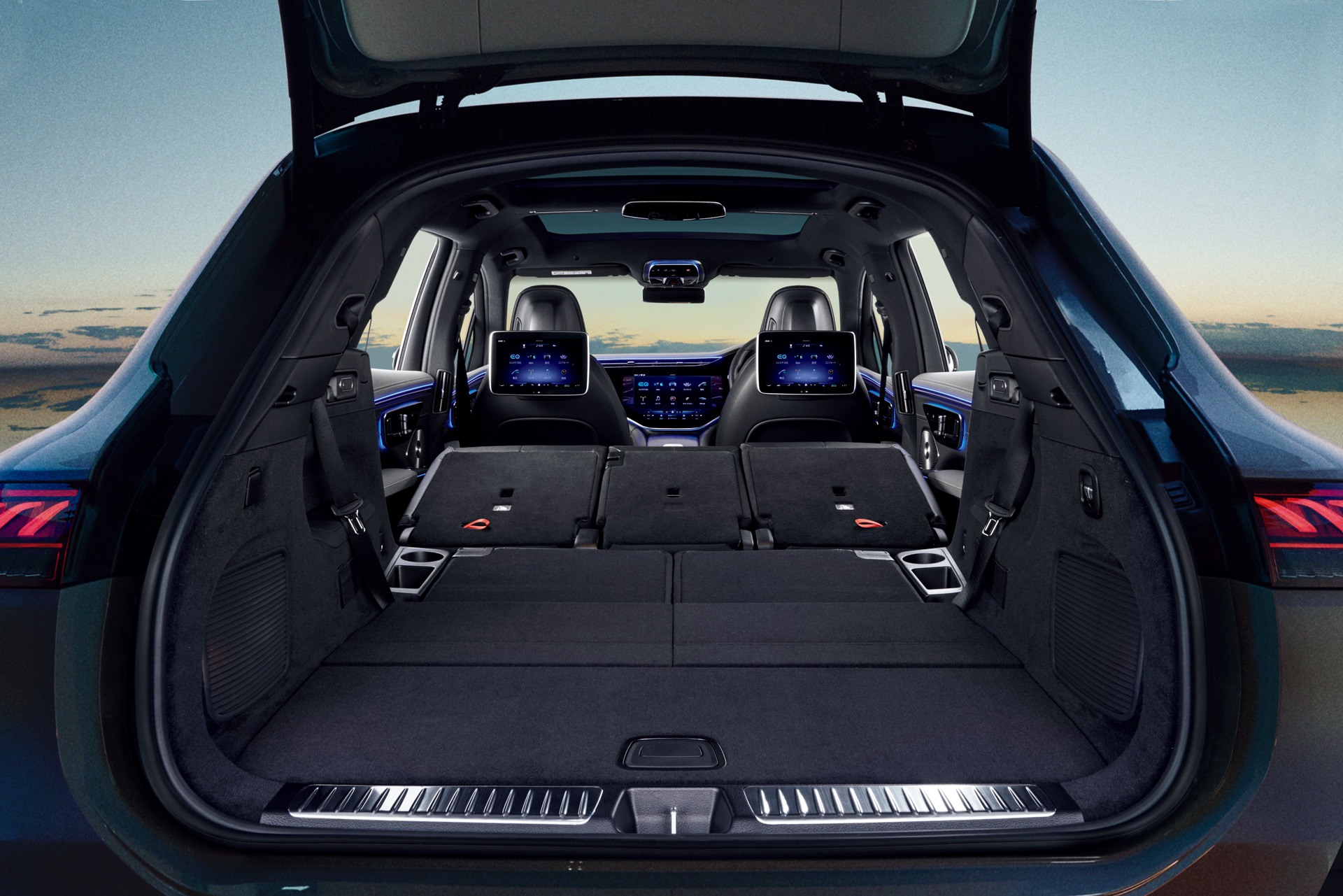 EQS 580 4MATIC SUV Sports