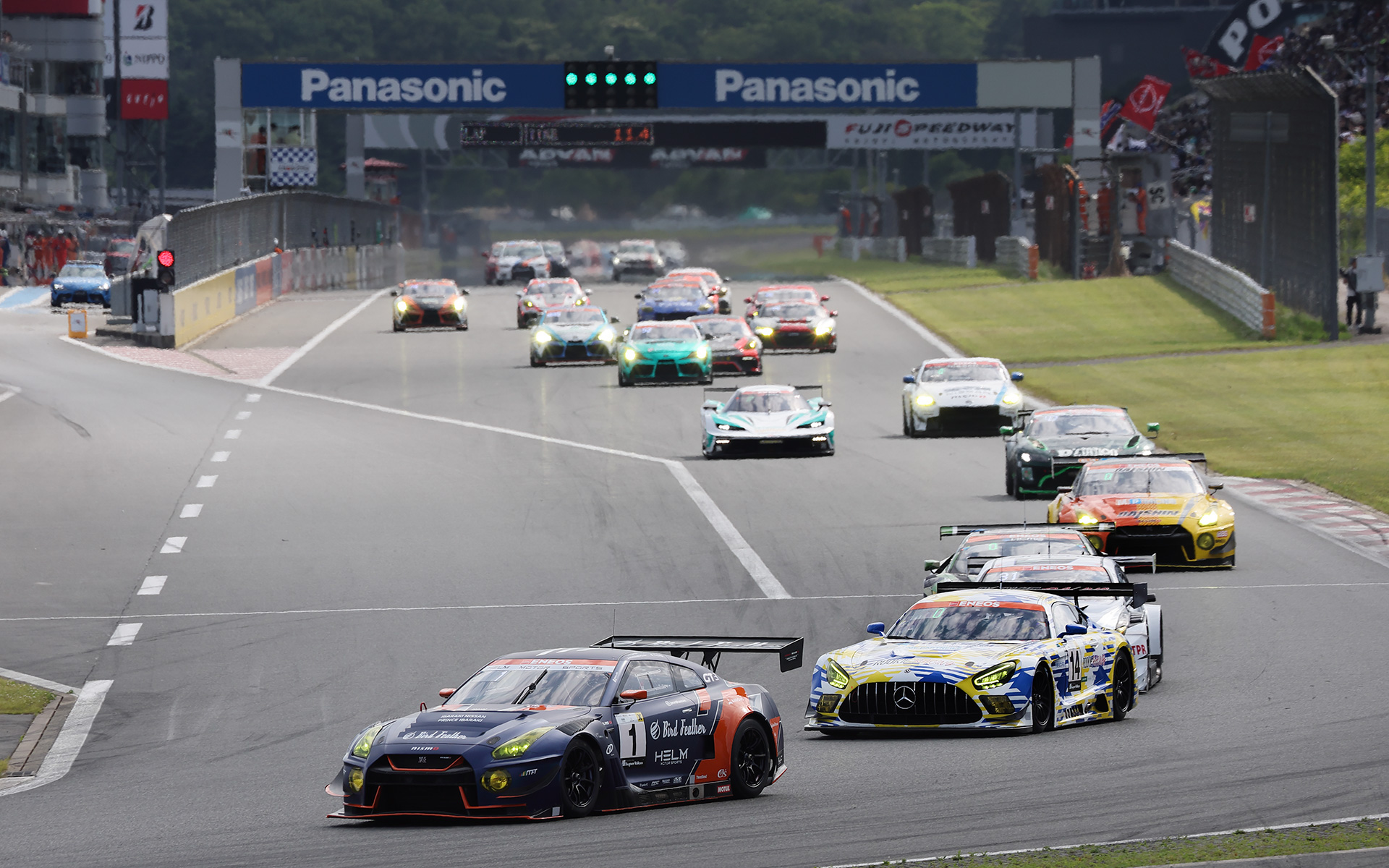 5月27日15時、24時間レースがスタートした