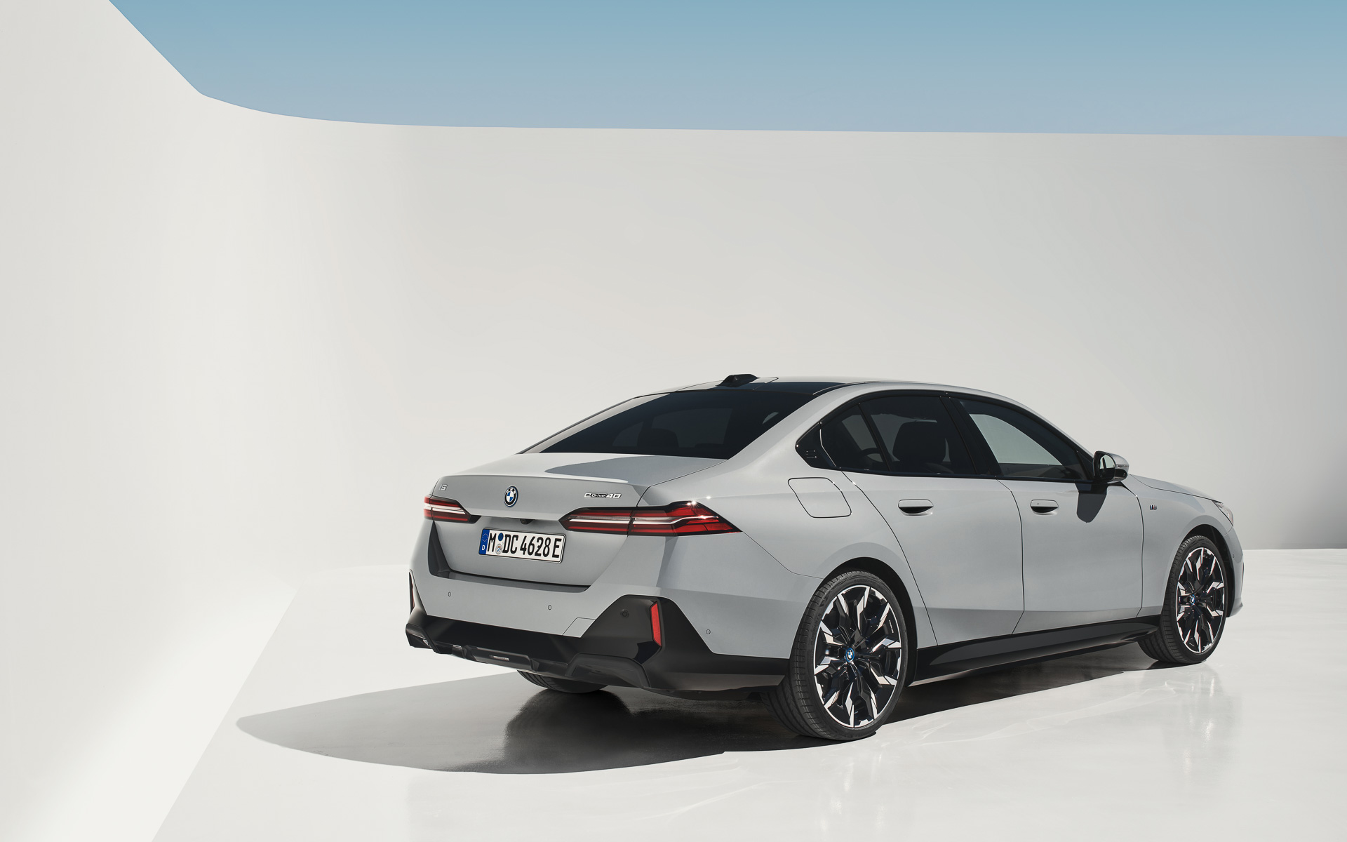 i5 eDrive40 THE FIRST EDITION