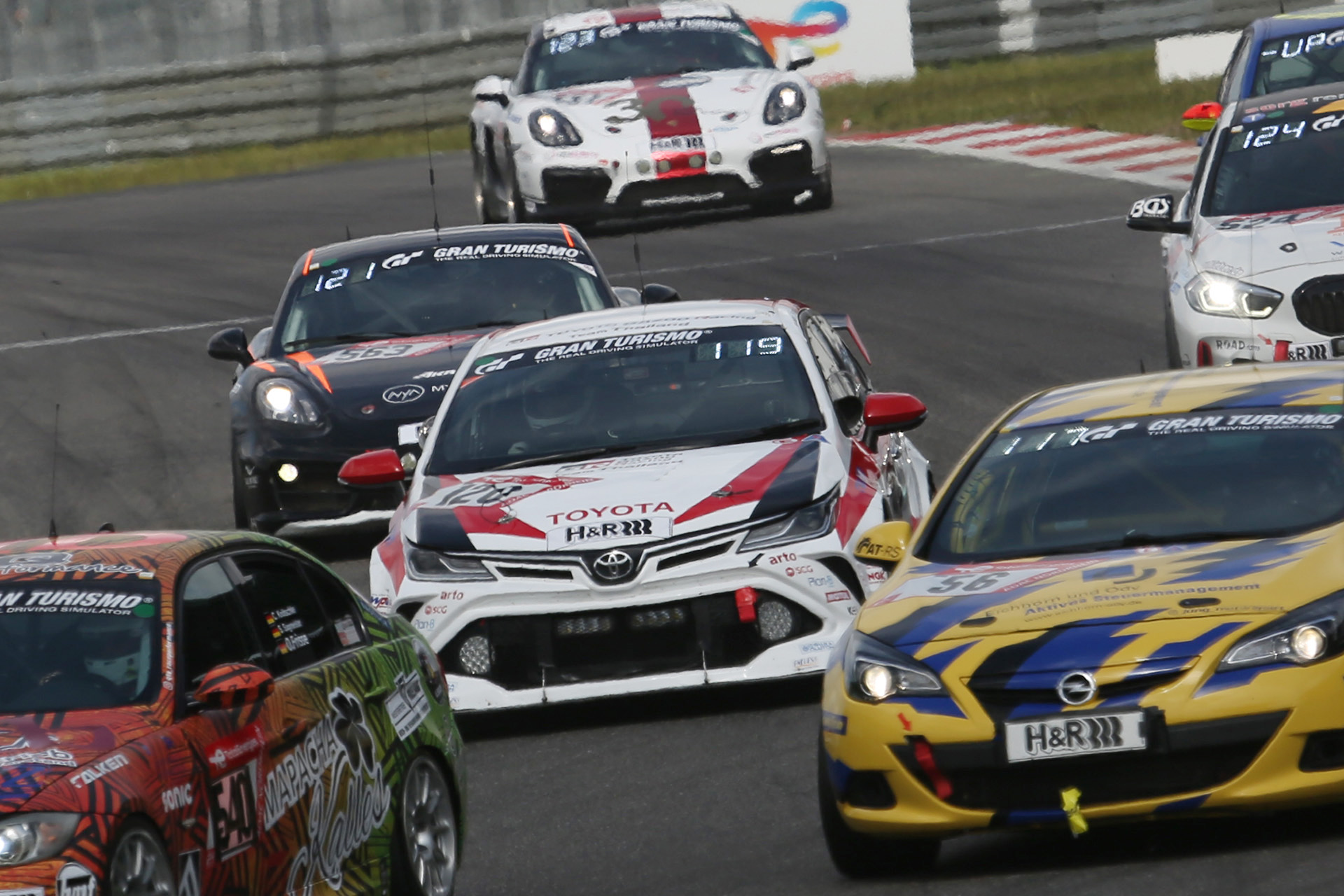 今年もSP3クラスにTOYOTA GAZOO Racing team THAILANDから参戦していた120号車 トヨタカローラ アルティスには、日本から2021年、2022年に引き続き河村直樹選手が参戦