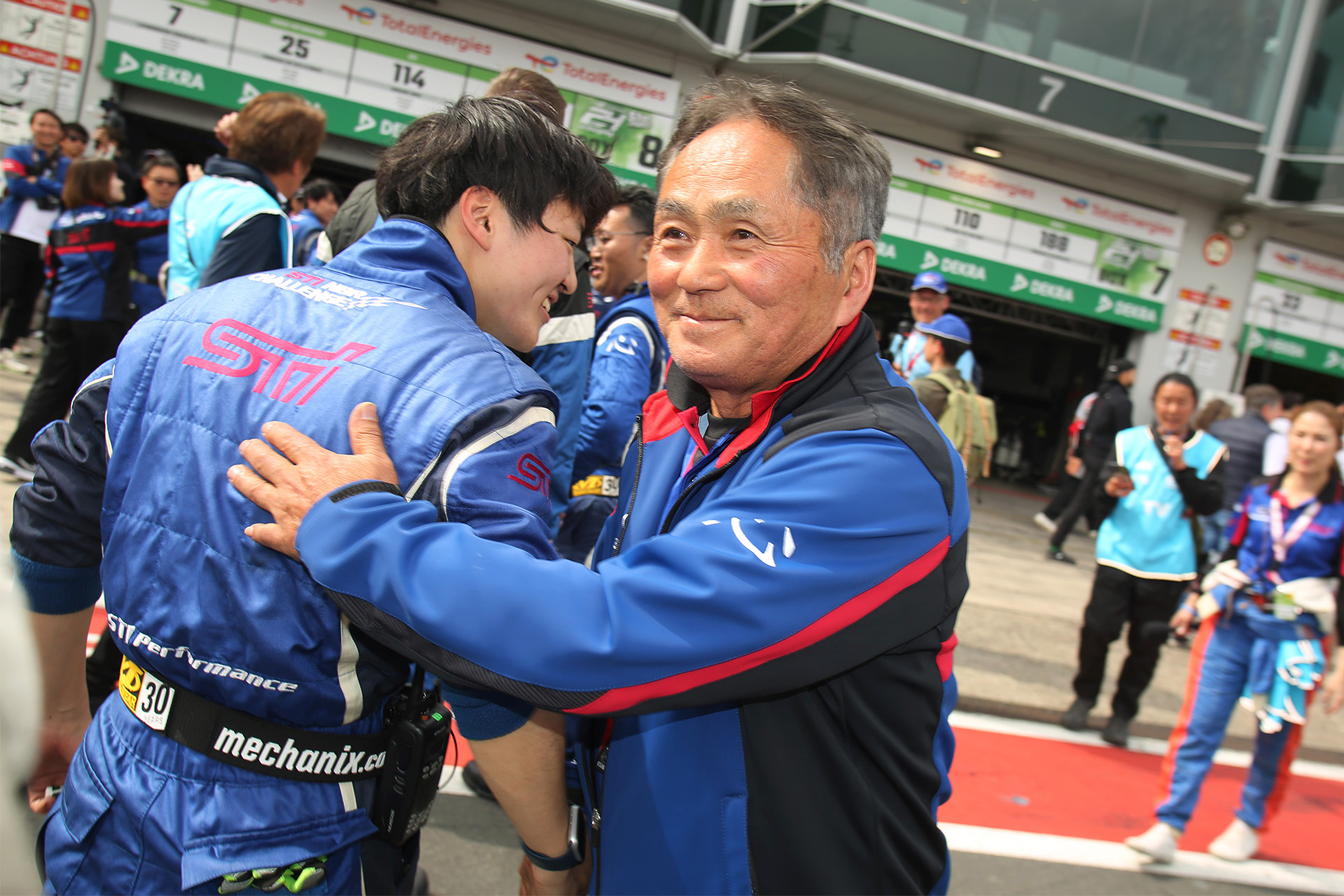 日本からの応援の寄せ書き