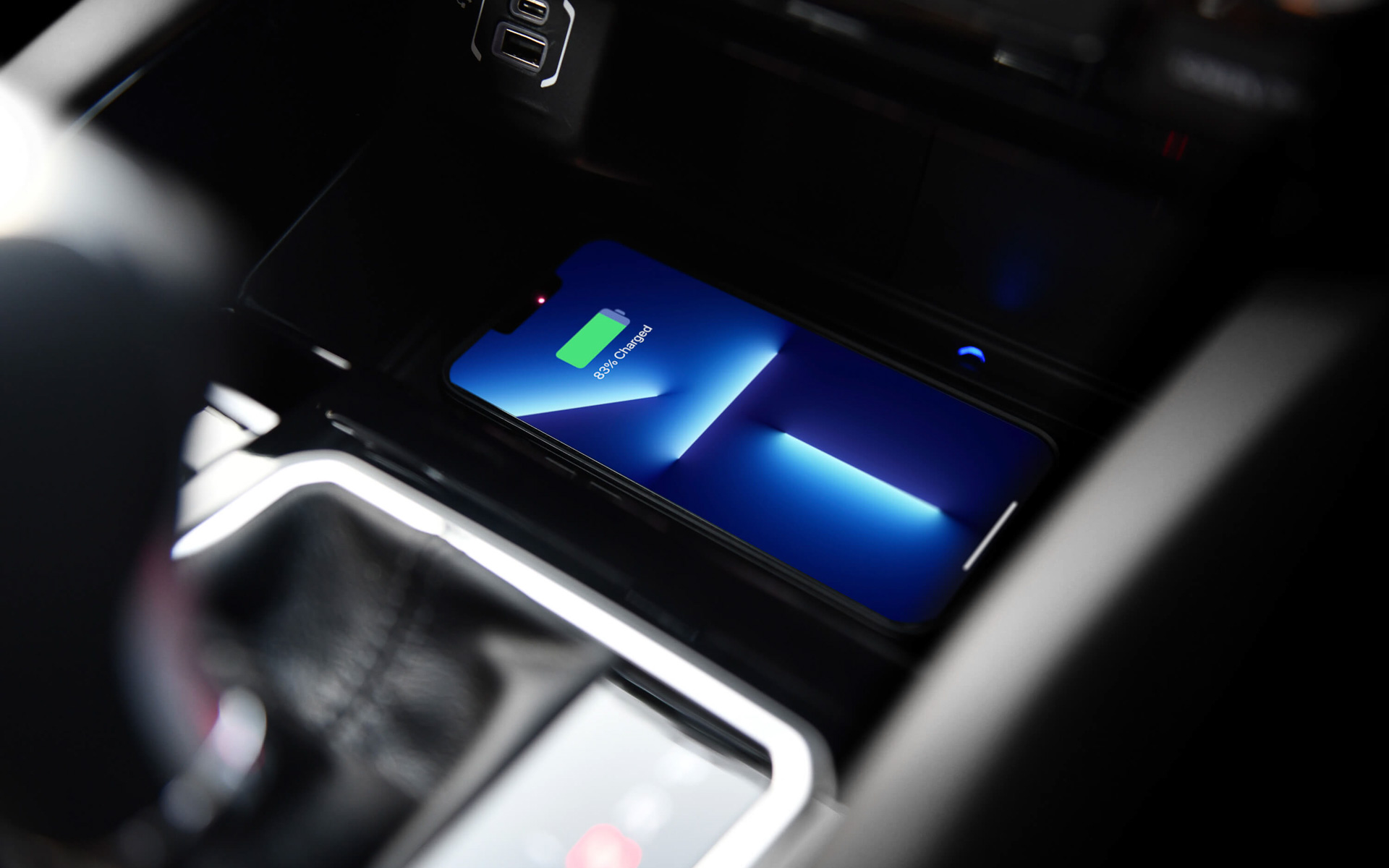 ワイヤレス充電機能を搭載