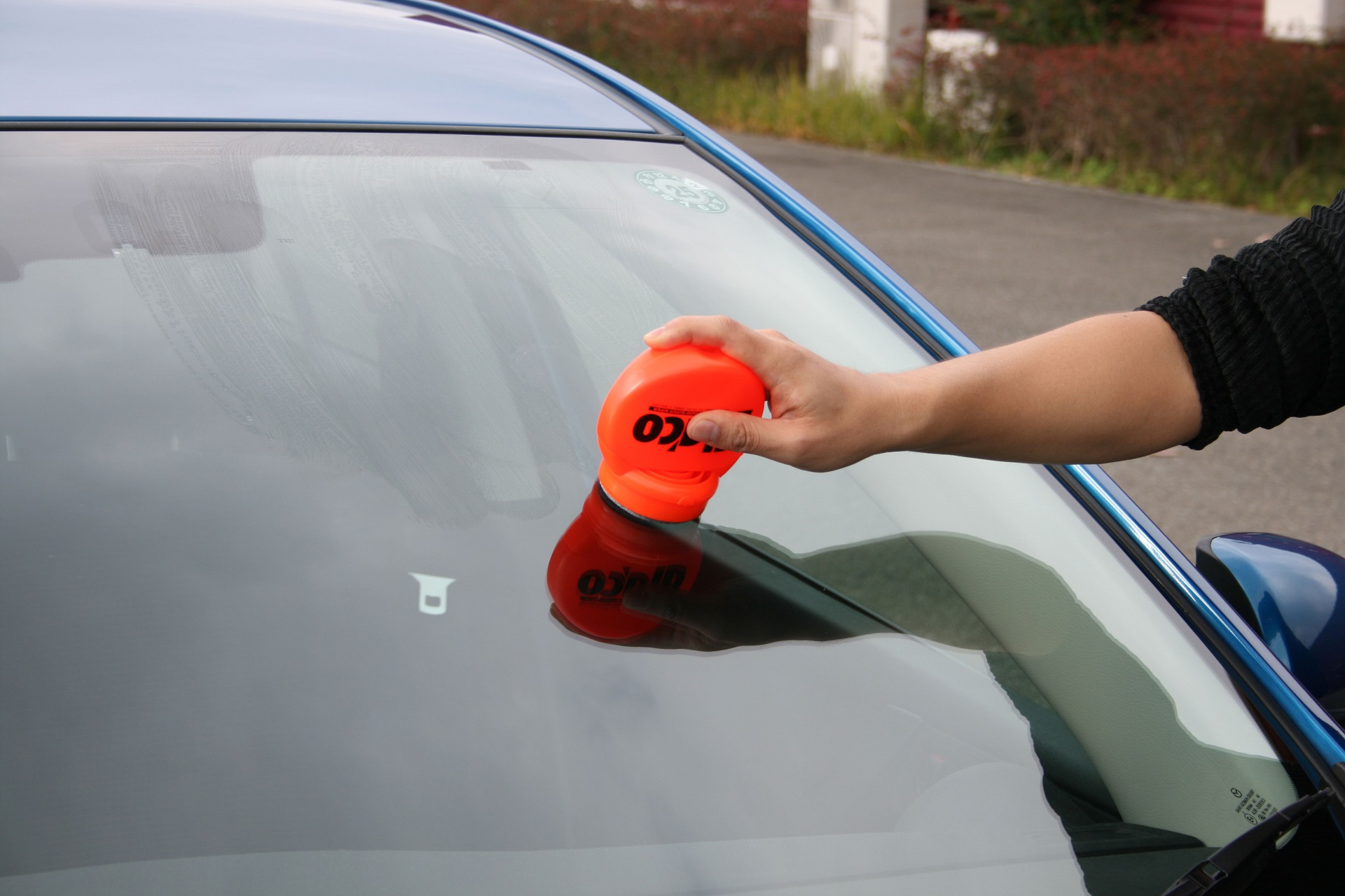 塗り面の面積が大きくスピーディに施工できる