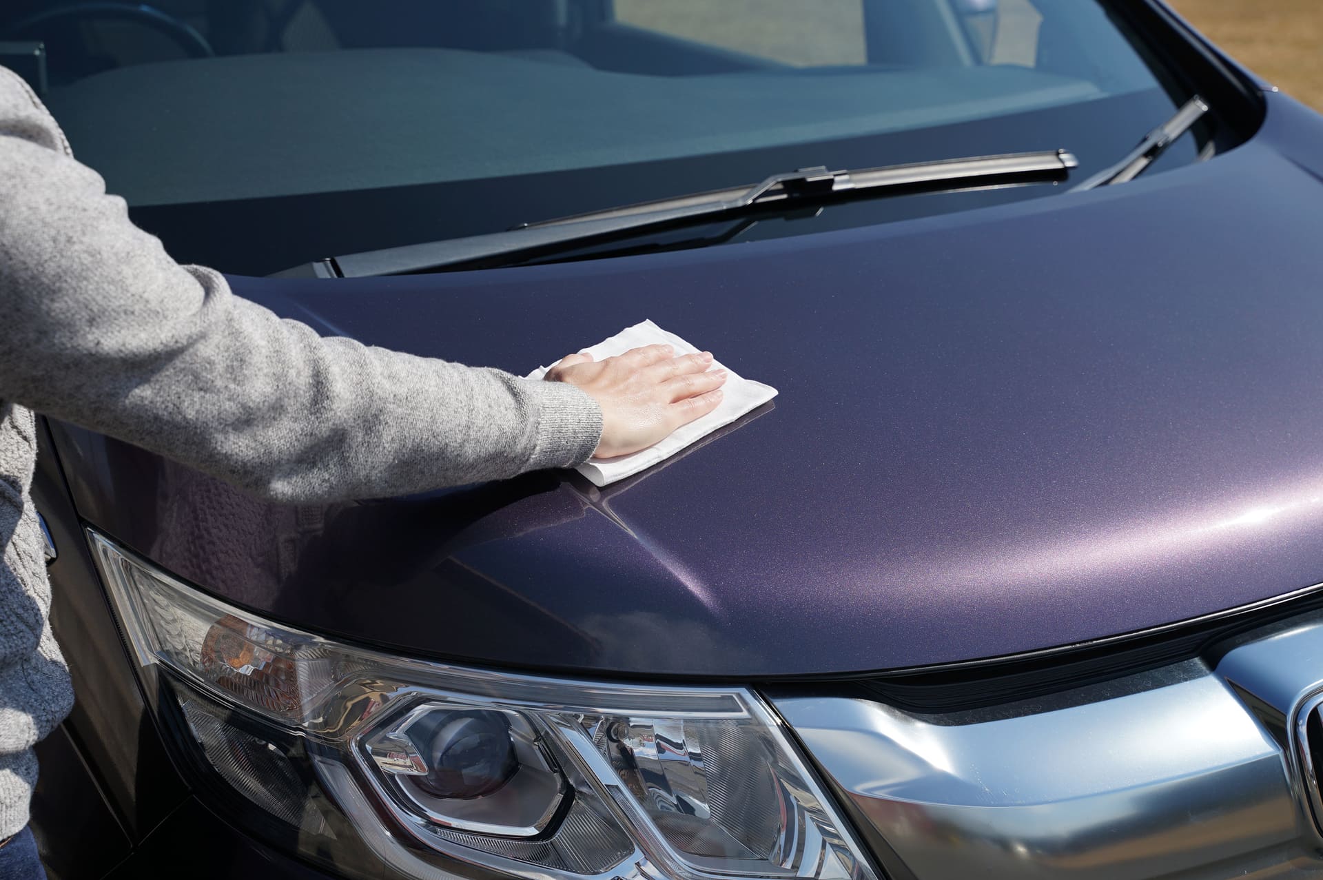 ボディも窓も拭くだけでOK