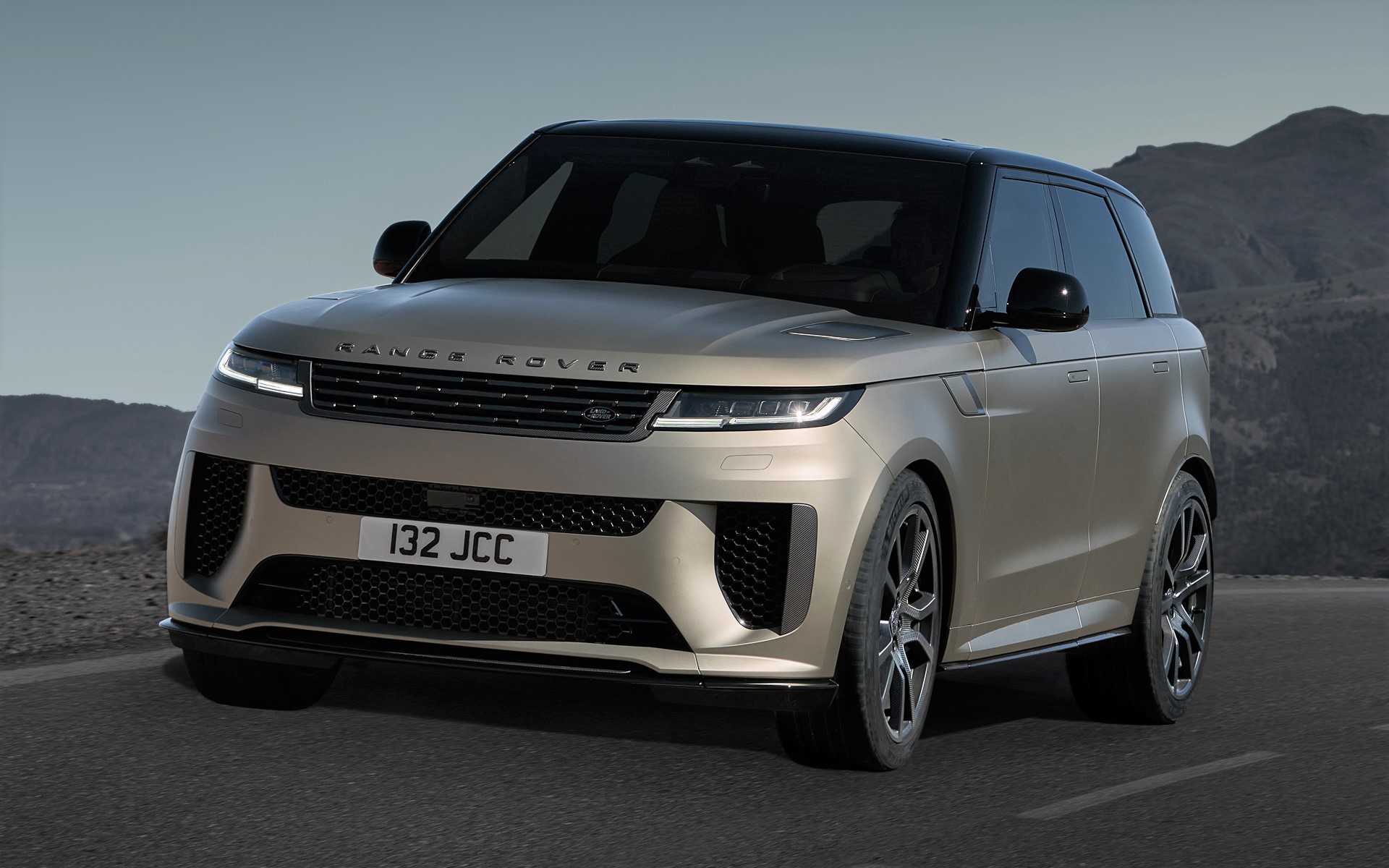 新型レンジローバー スポーツSVの特別限定仕様車「EDITION ONE」