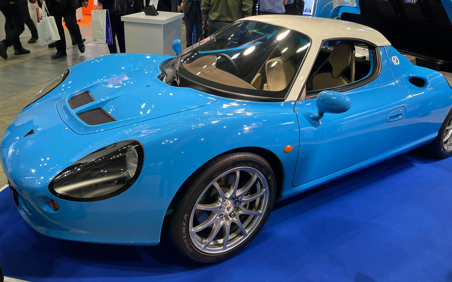 トラッドなスポーツカー。R＆Dにとってはお手のものですね