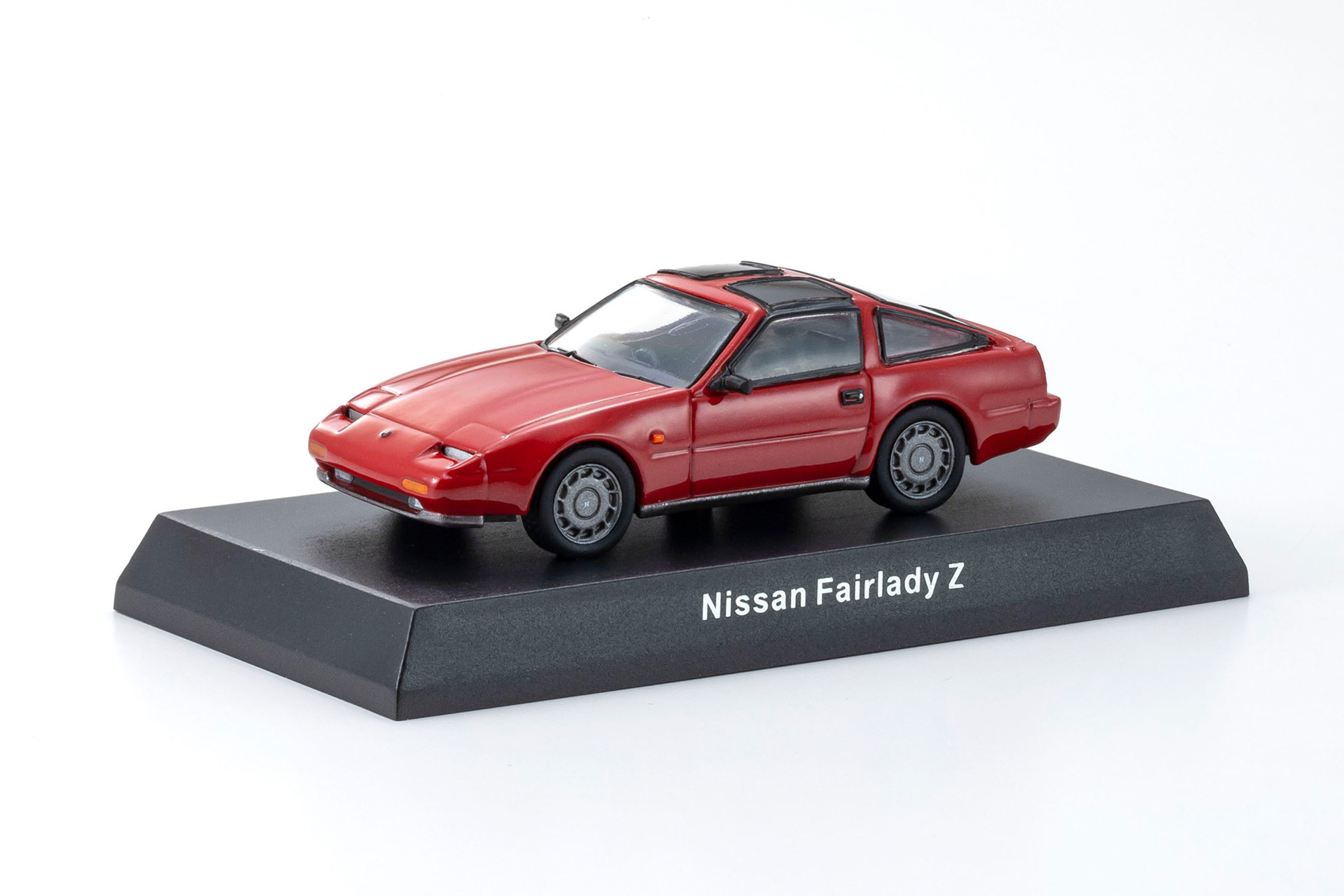 KYOSHO WEBのみで購入可能な特別色のフェアレディZ レッド