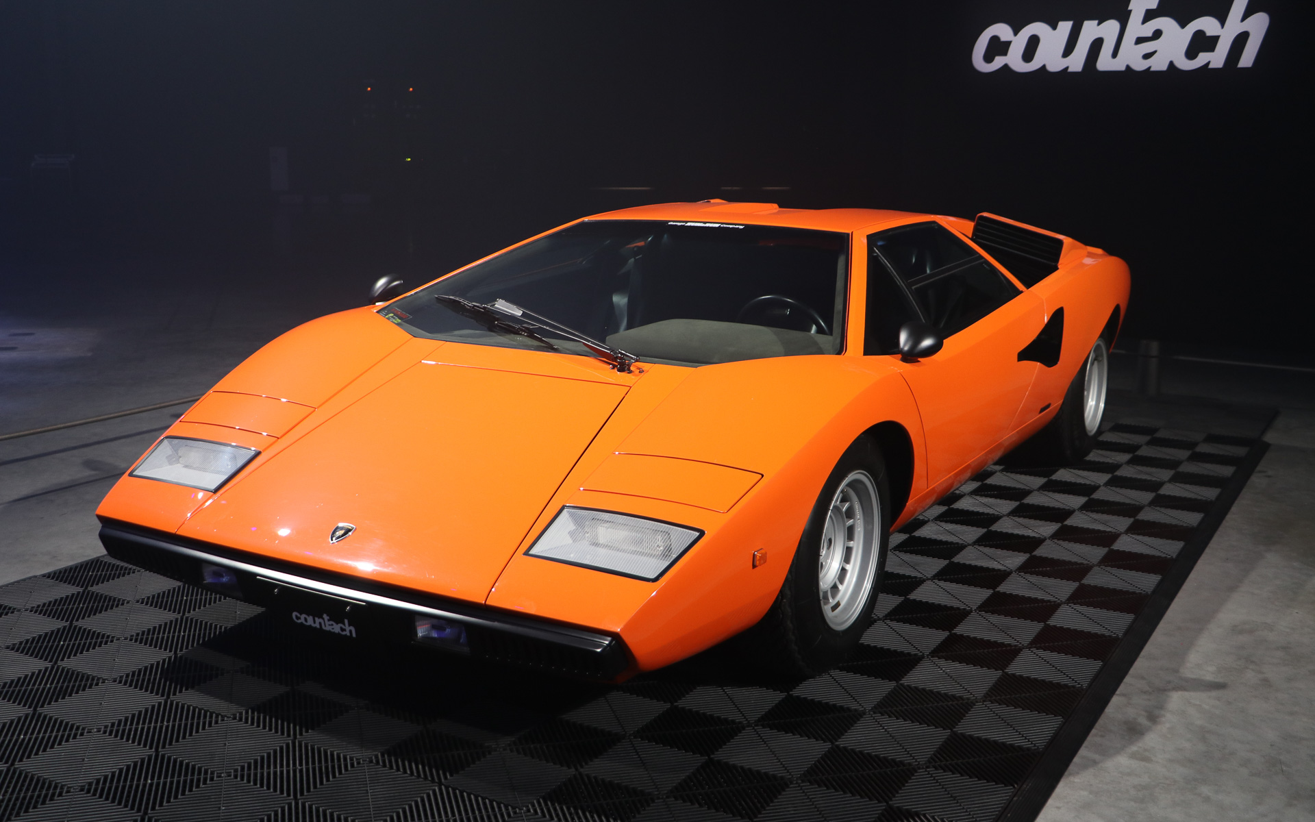 クンタッチ（カウンタック）