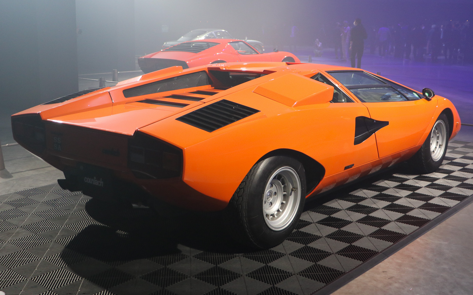 クンタッチ（カウンタック）