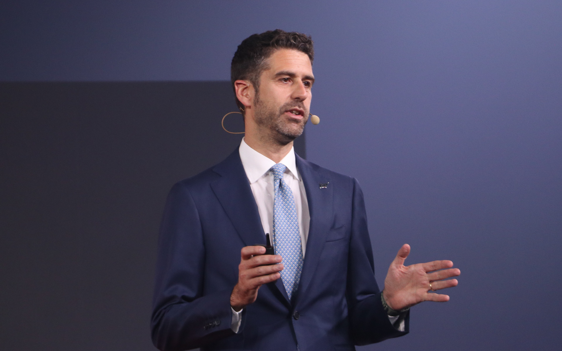 車両解説を行なったプロダクトラインマネージャーのマッテオ・オルテンツィ（MATTEO ORTENZI）氏