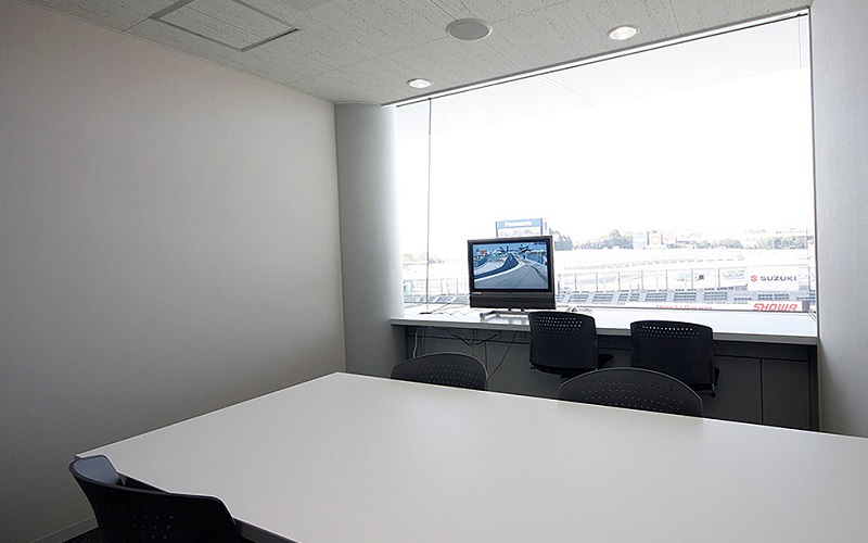 パノラマルーム：8月11日～15日 1万円