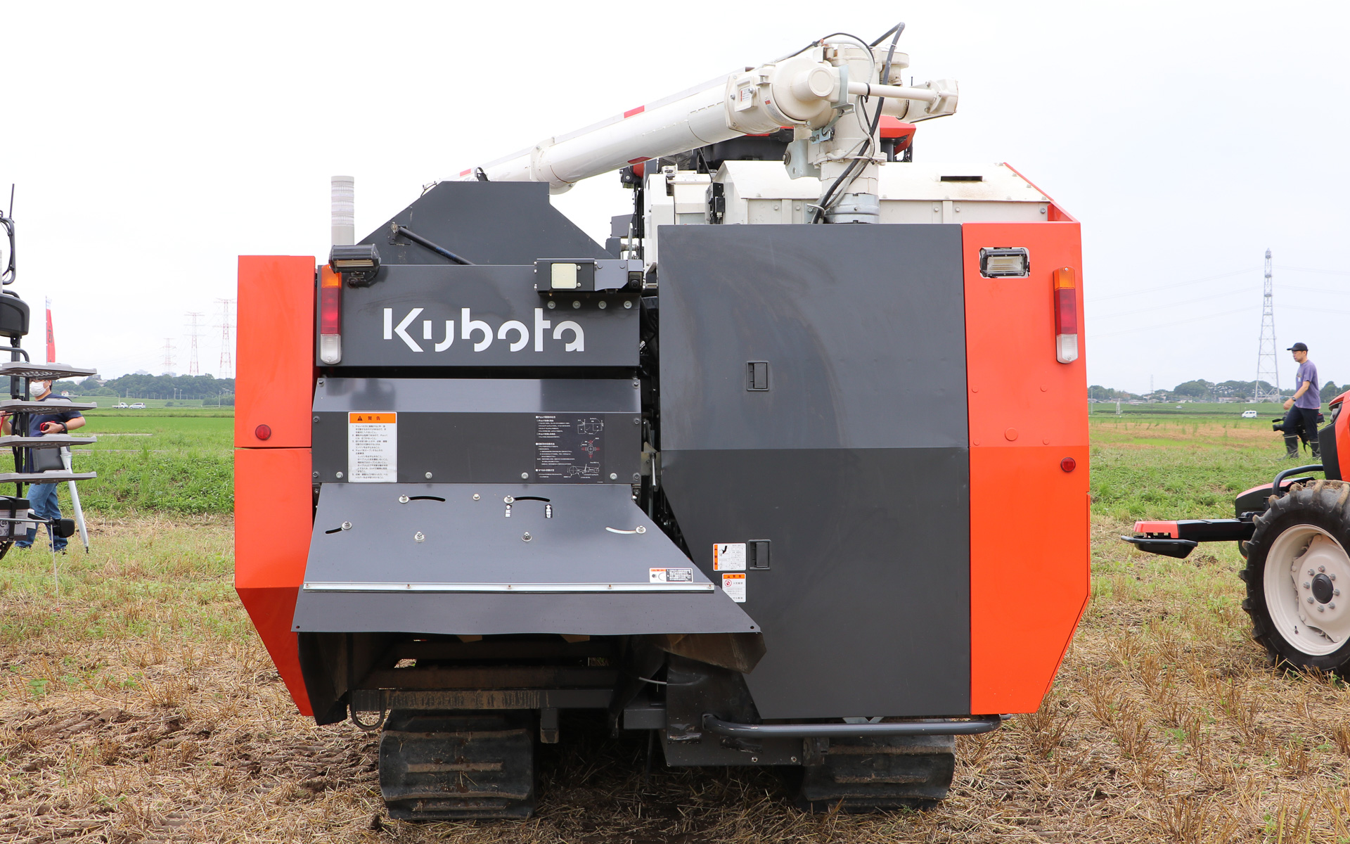 「アグリロボコンバイン DRH1200A-A」