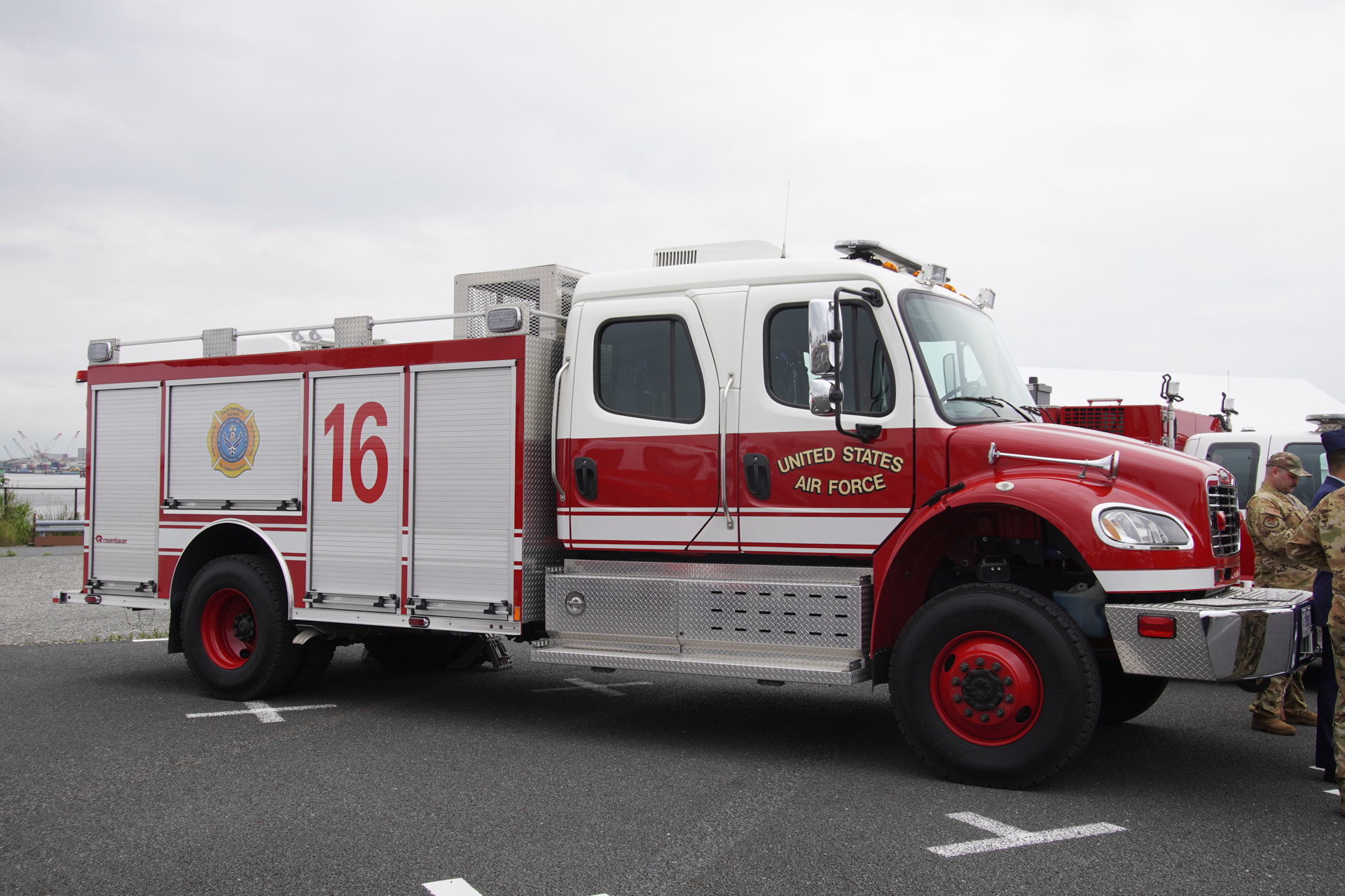 アメリカ空軍の消防車
