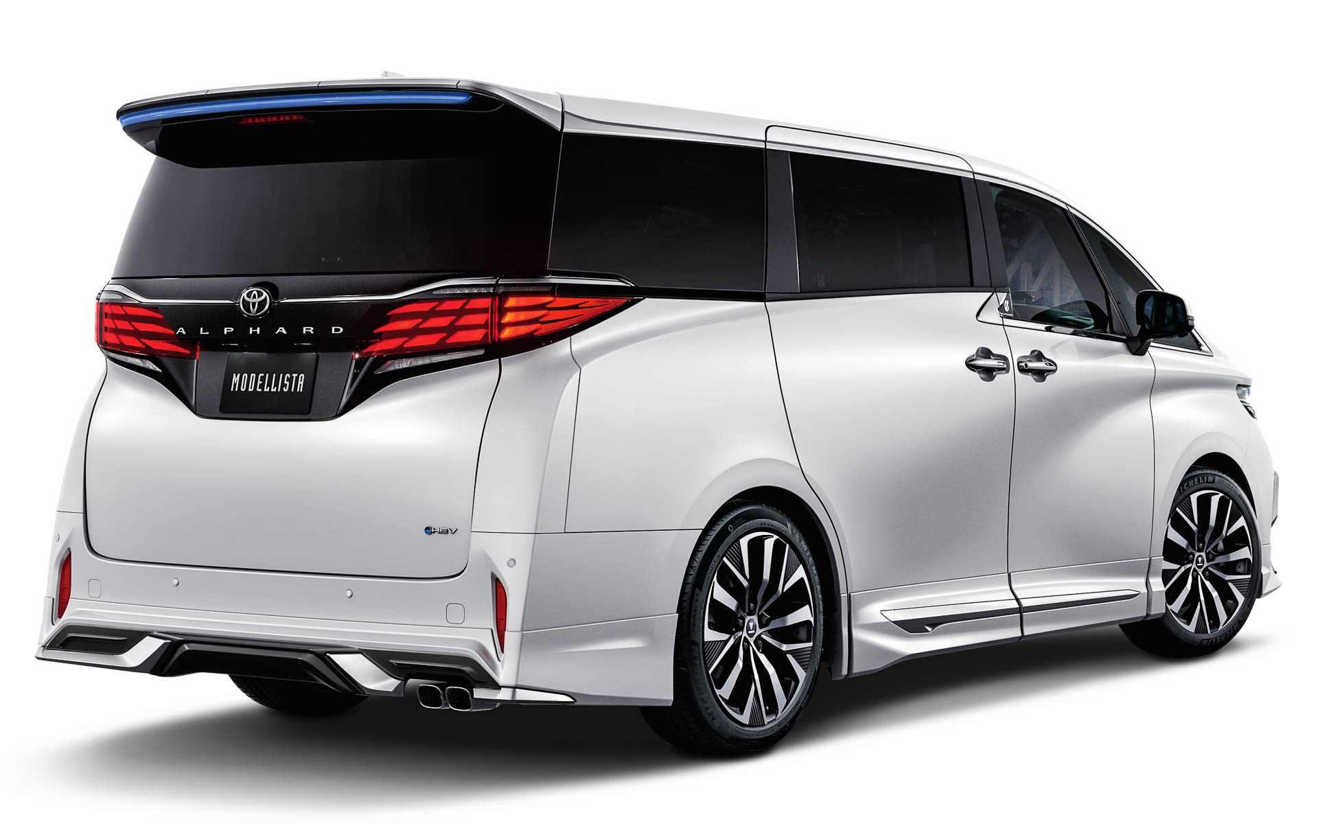 MODELLISTA エアロパーツセット（素地：32万7800円、塗装済：36万8500円）を装着した新型アルファードのイメージ