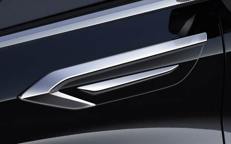 フェンダーガーニッシュ（価格4万1800円）