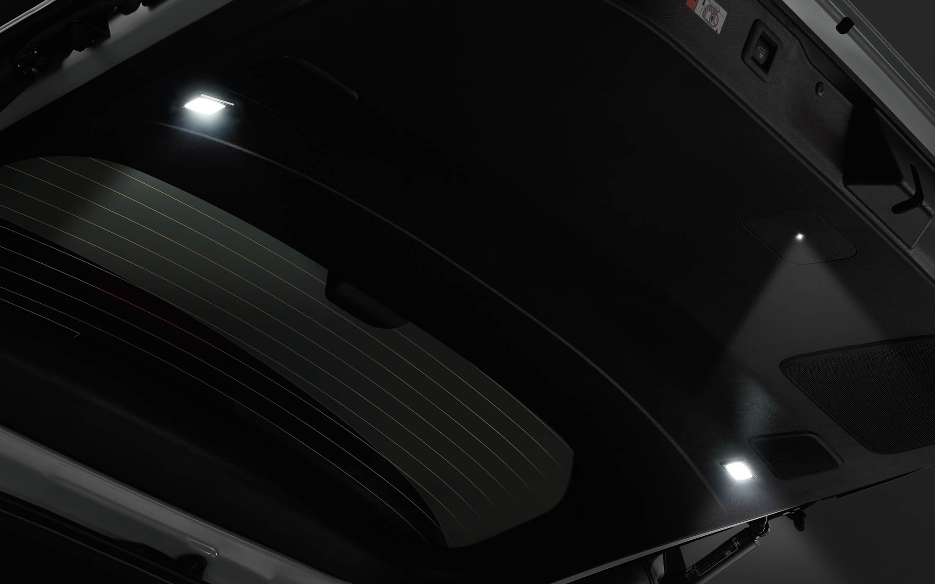 ラゲッジLED（2万4200円）