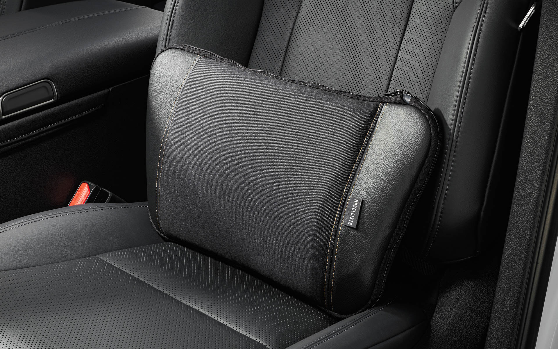 スマートクッショントート（9900円）