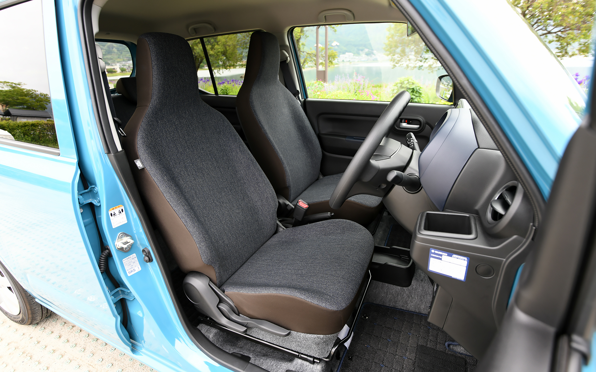 フロントシート