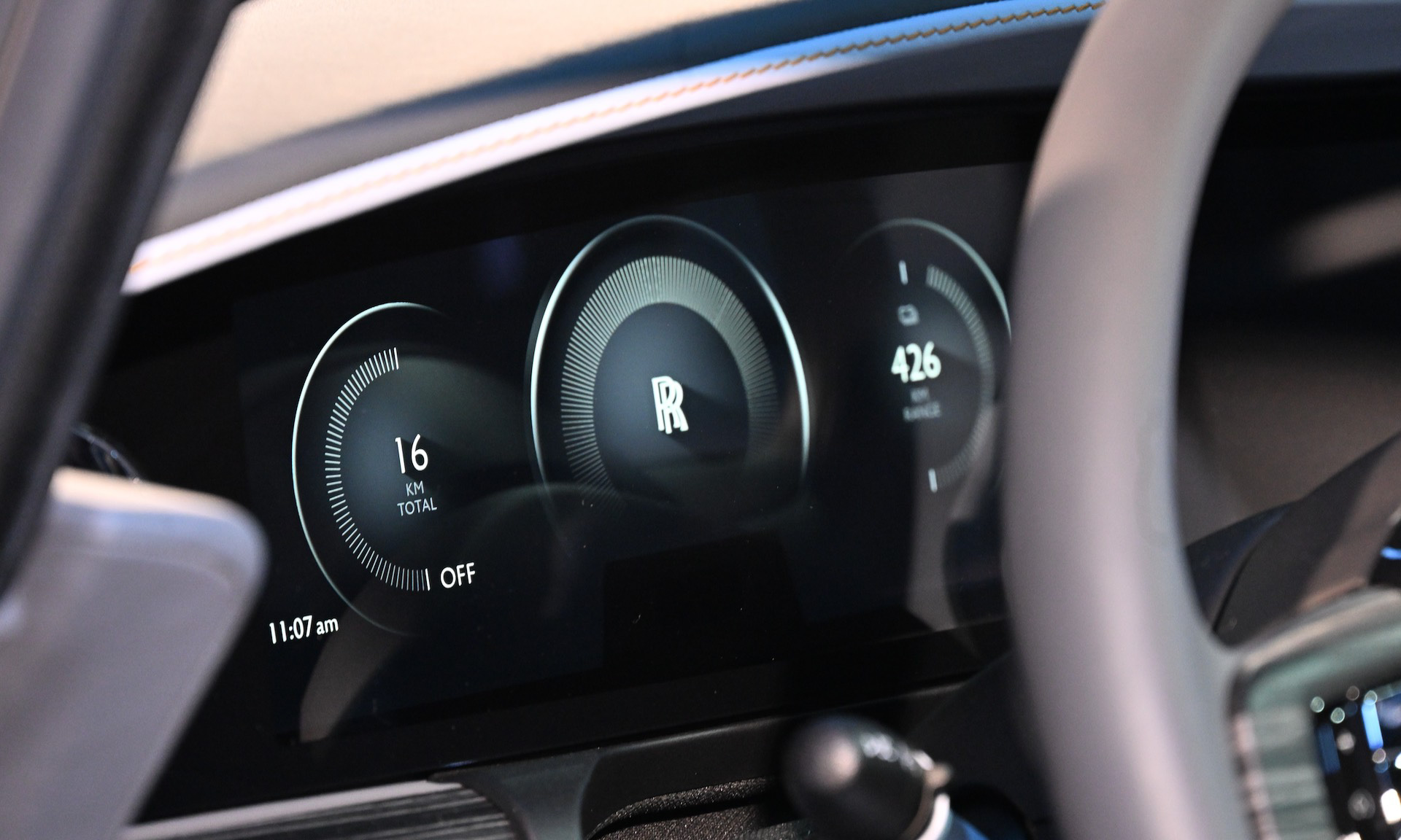 スペクターのインテリア