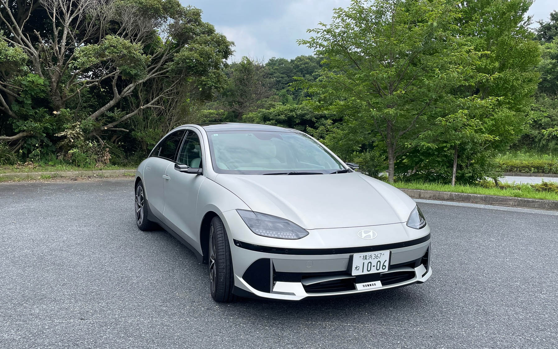 P-ZEROを履くヒョンデ・アイオニック 6。日本導入は未定。もちろんBEVです