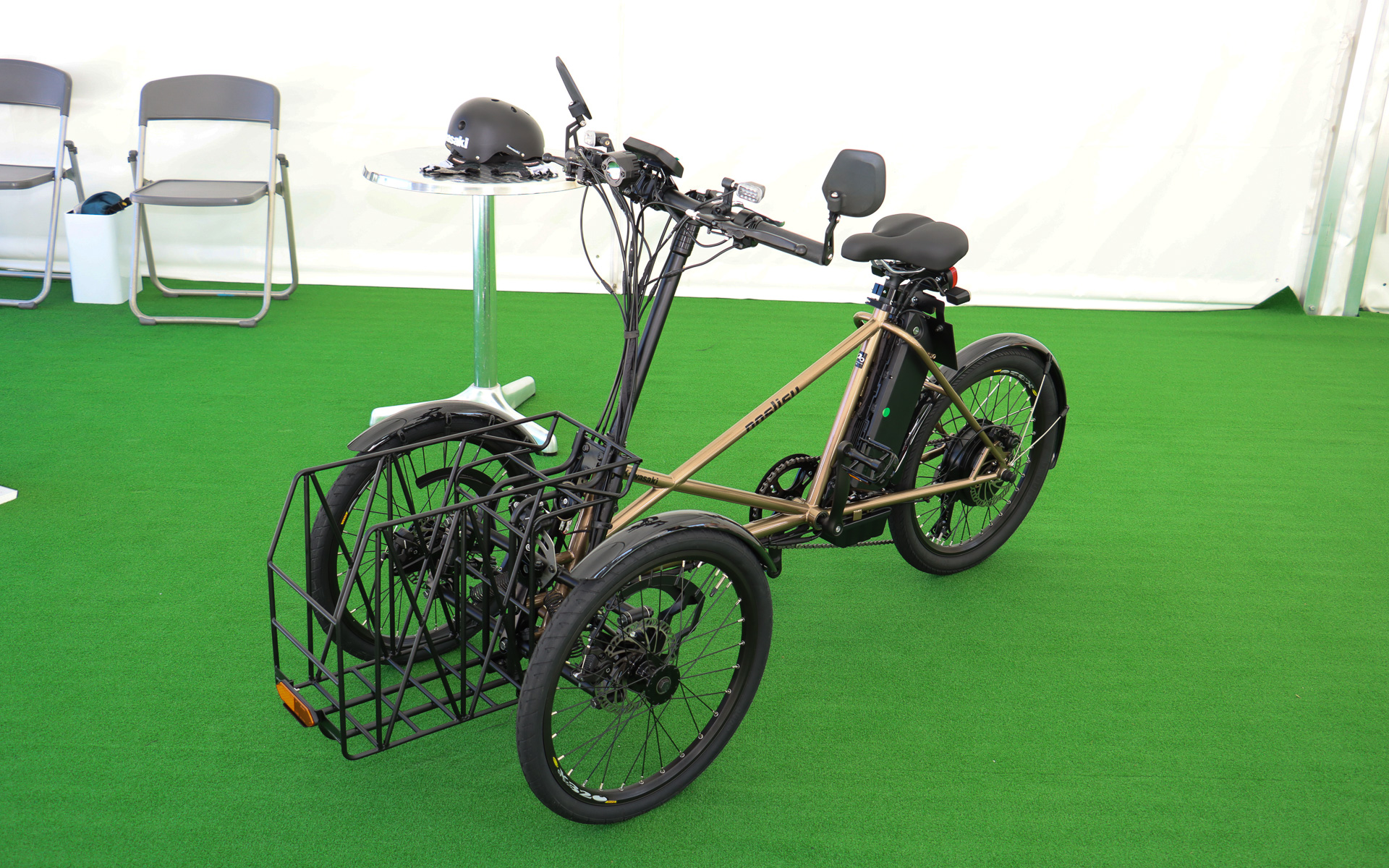 カワサキモータースジャパン「noslisu e」