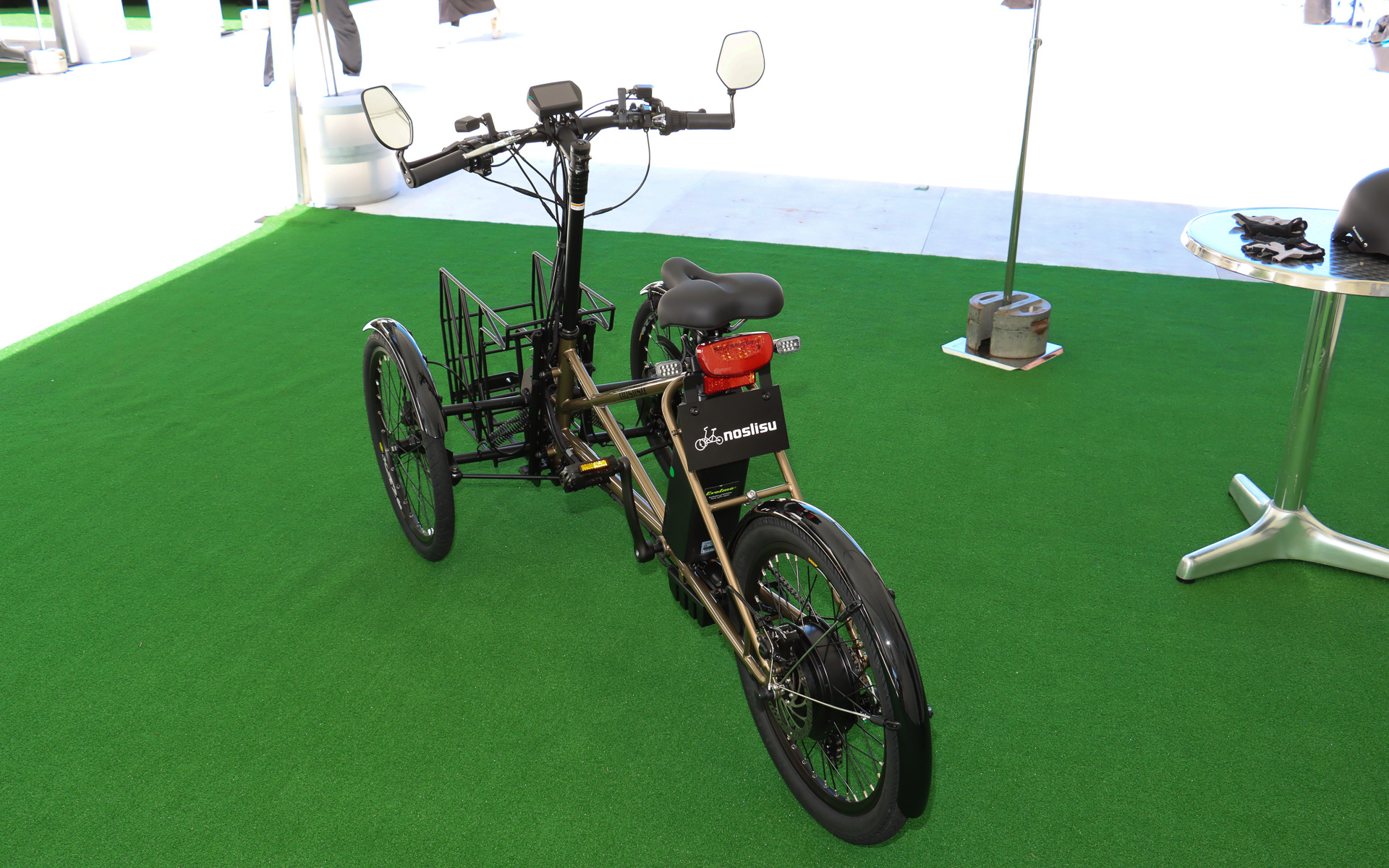 カワサキモータースジャパン「noslisu e」