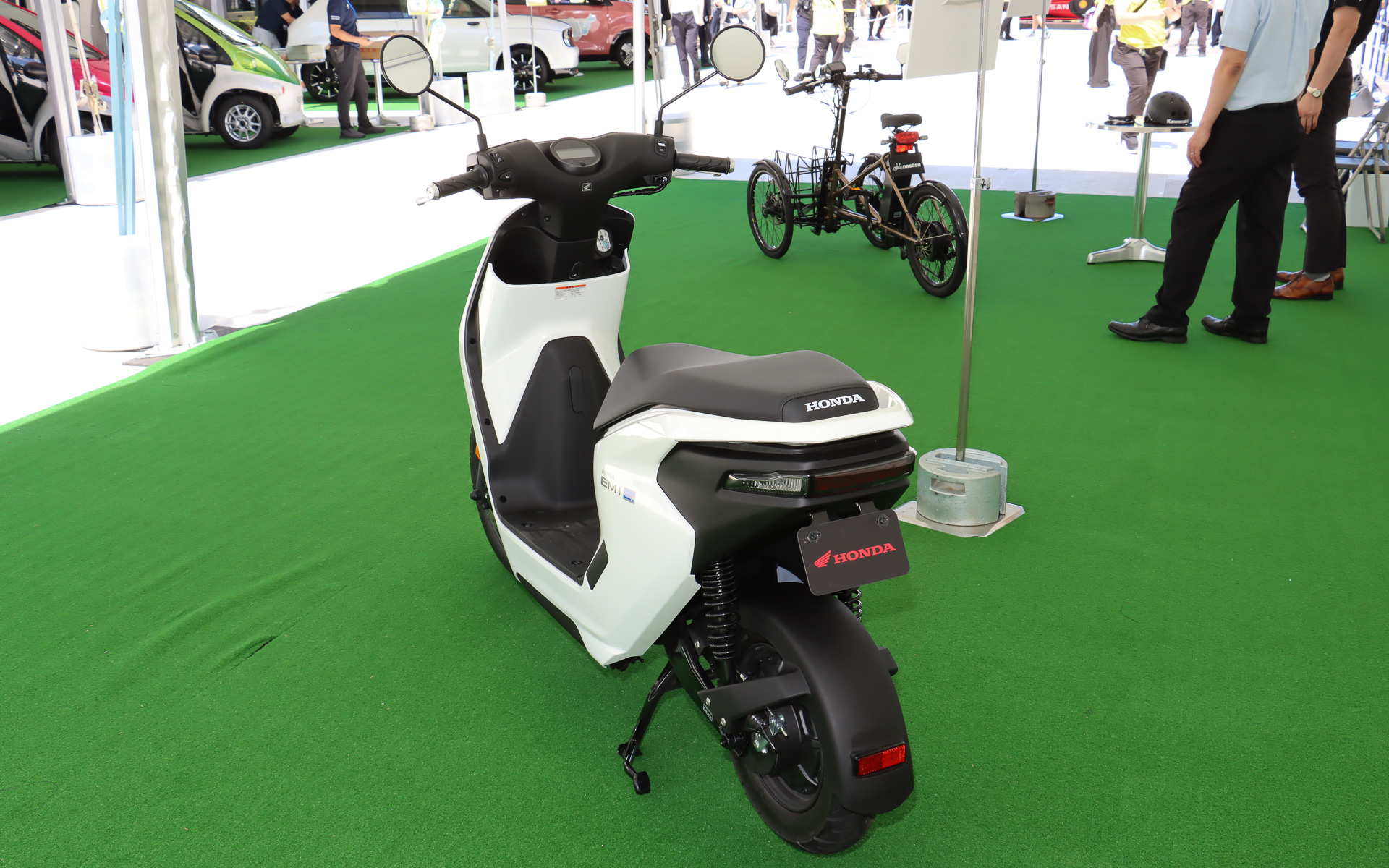 ホンダ「EM1 e：」