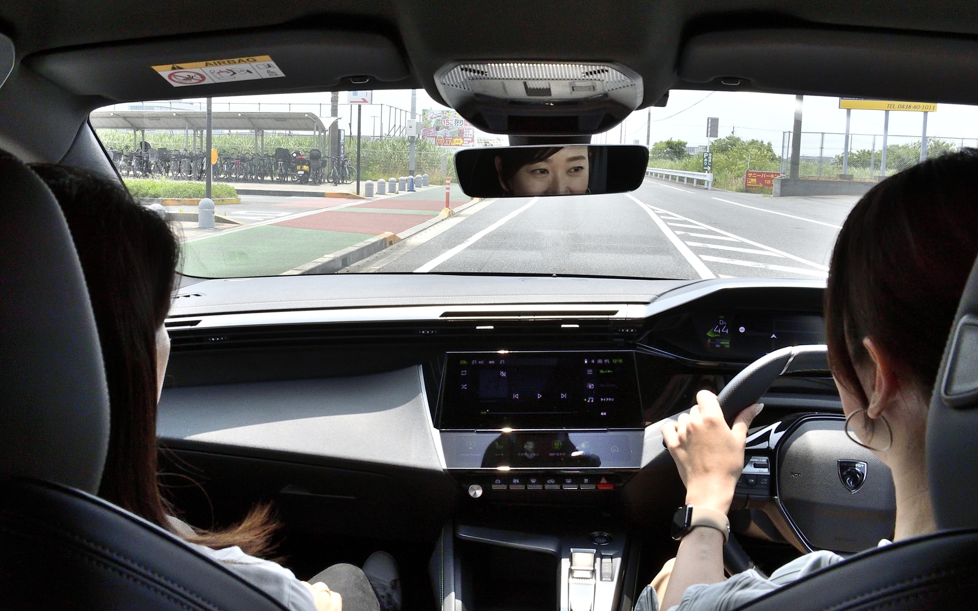 オーナーの林知美さんと一緒に乗りながら施工有無の違いを確認してみました