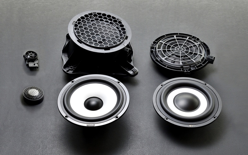 ベルランゴ用BEWITH DSPプロセシングアンプ プラチナボイス ビーウィズ シトロエンとビーウィズ、「ベルランゴ」に装着可能なプレミアム