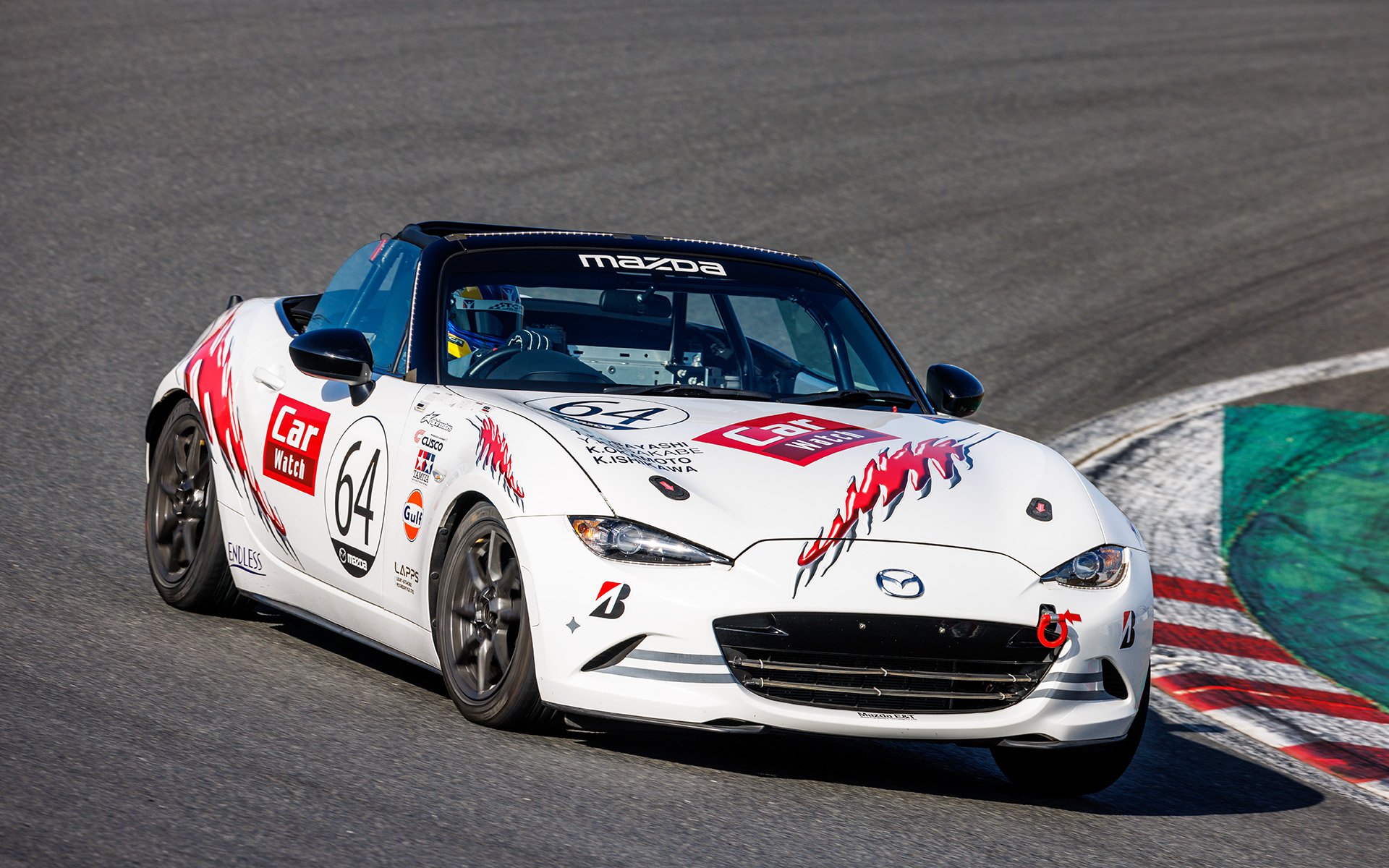 チームCar Watchのロードスターはこのカラーリング