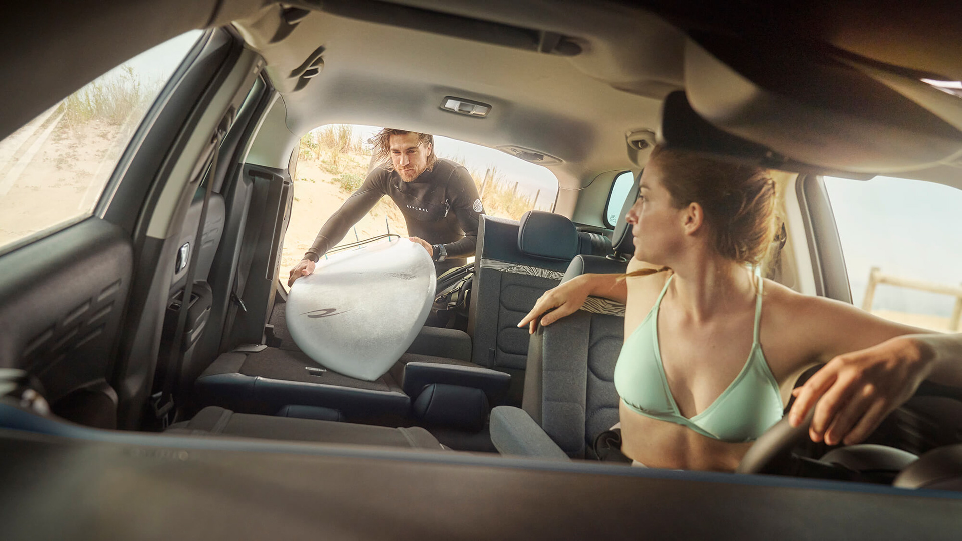 特別仕様車「C3 エアクロス SUV サーフエディション by リップカール」