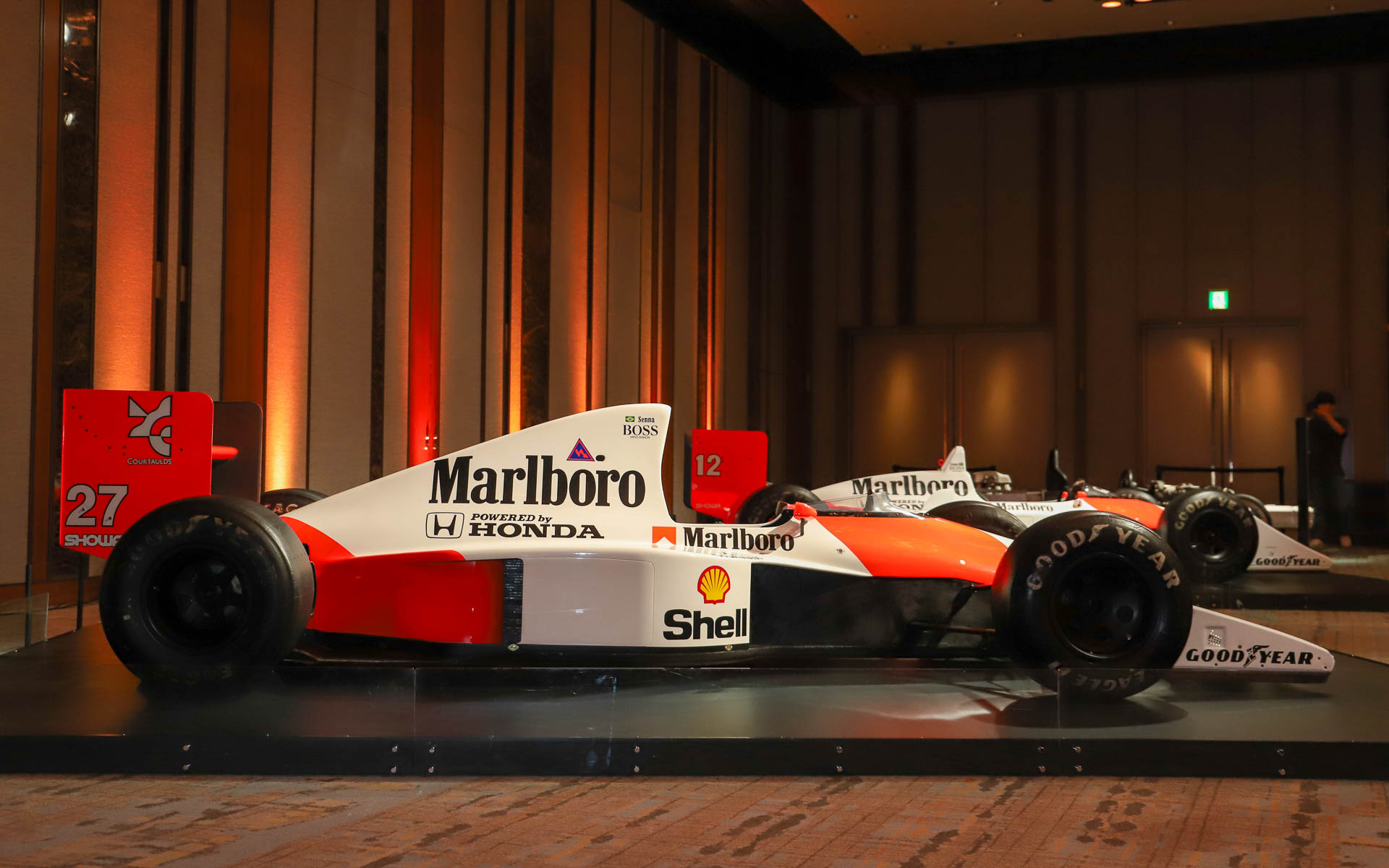 メディアプレビューで展示された「M6GT」「F1」「MP4-12C」「MP4/4」「MP4/5B」