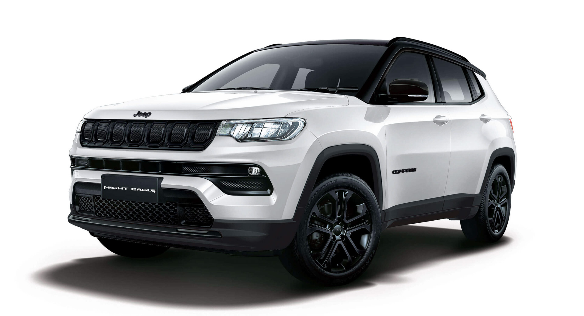 「パールホワイトトライコート」（100台限定）