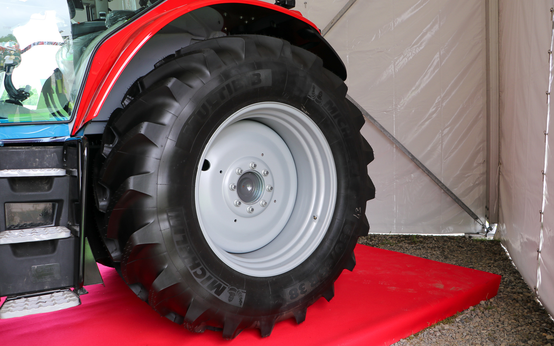 マッセイ・ファーガソン