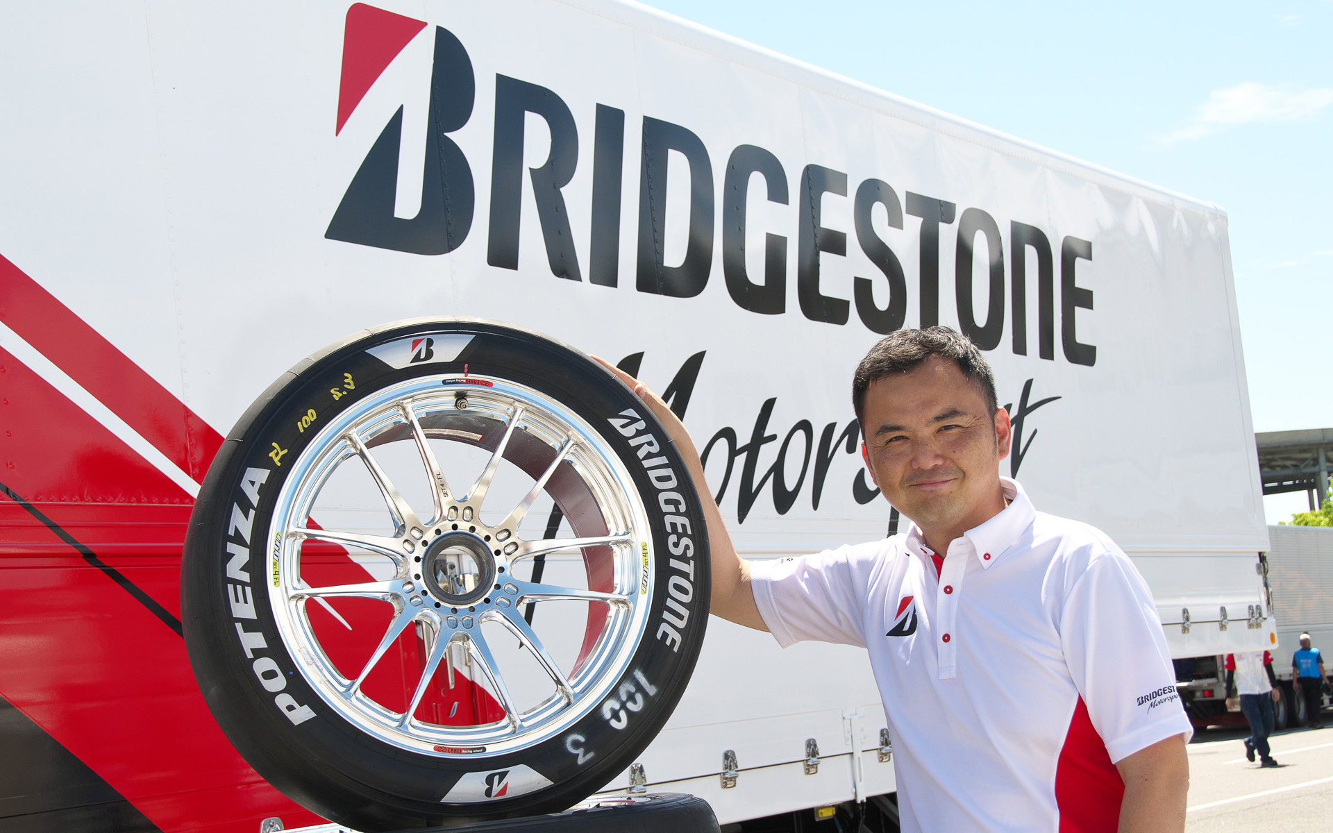 株式会社ブリヂストン モータースポーツオペレーション課長 鈴木栄一氏