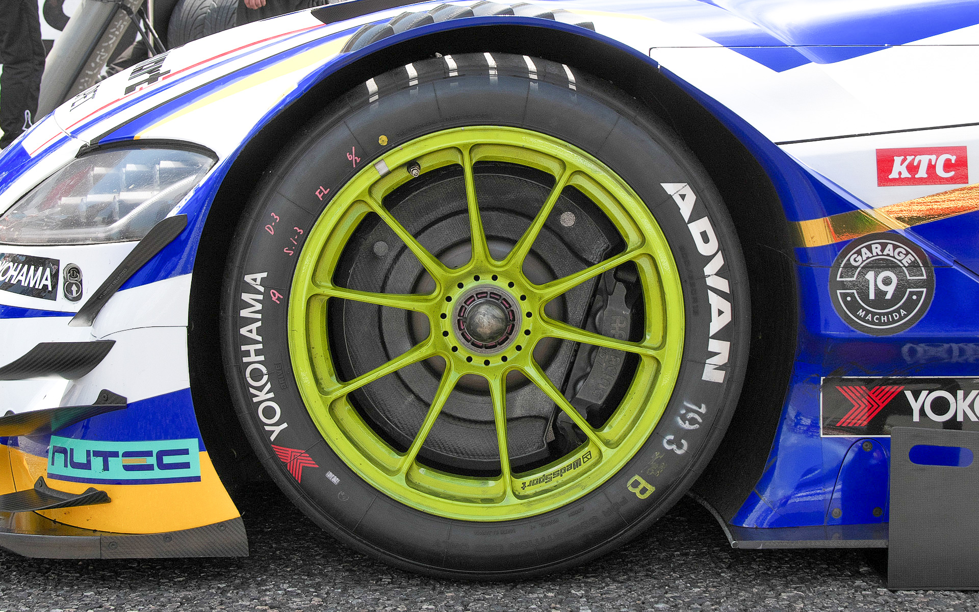 GT500クラスに参戦中の19号車 WedsSport ADVAN GR Supra（国本雄資/阪口晴南組）