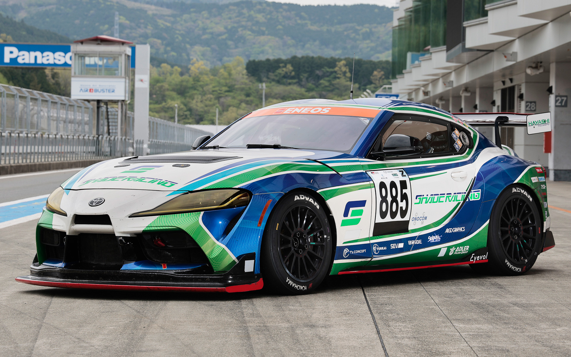 「GR Supra GT4 EVO」はeフューエルで走行する姿を披露する